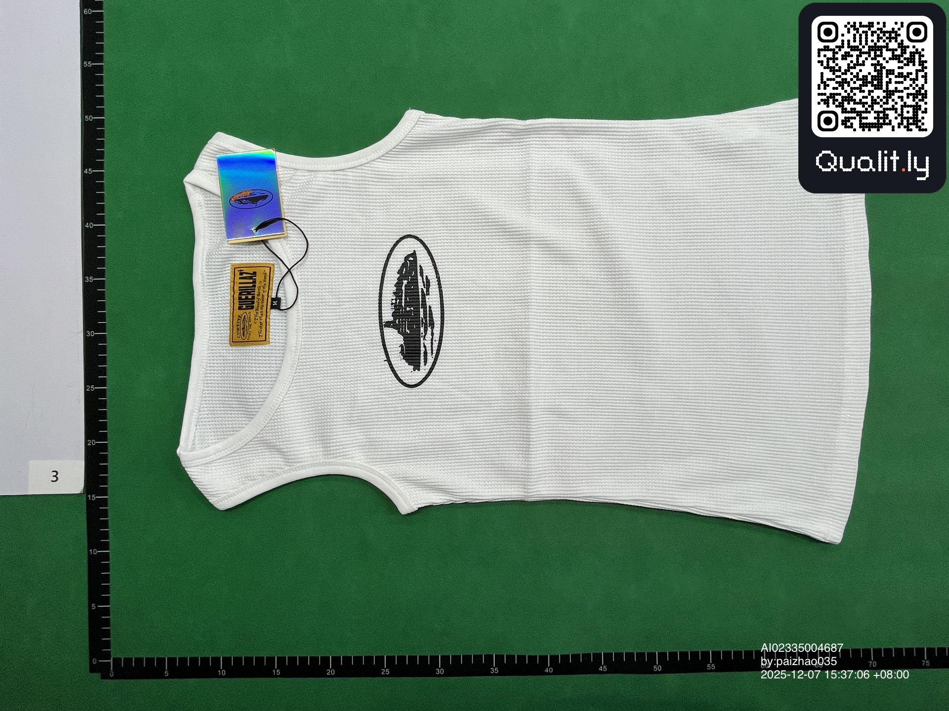 Jacket QC photo 3 of 10