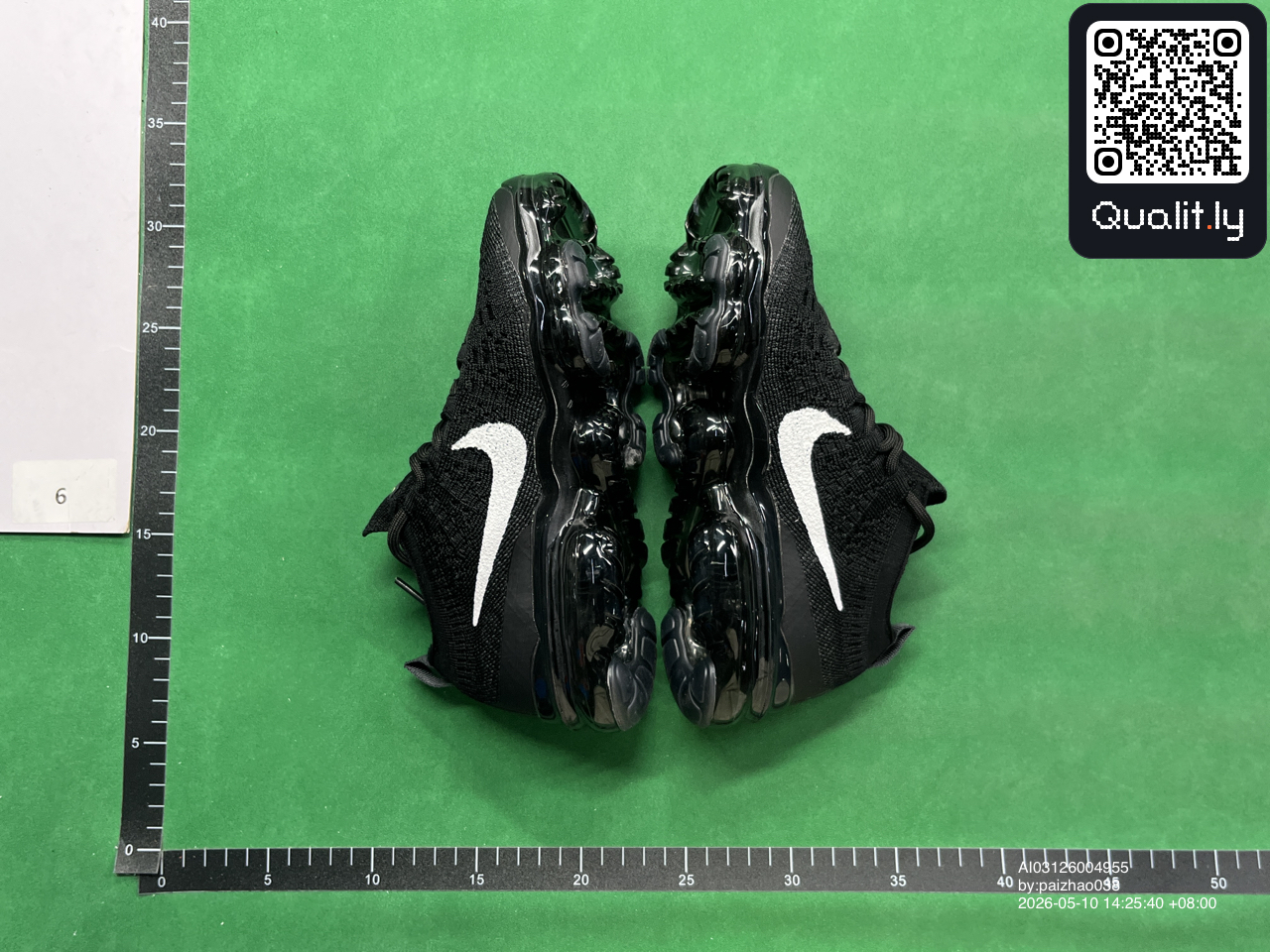 Sneaker — QC-Foto 3 von 12