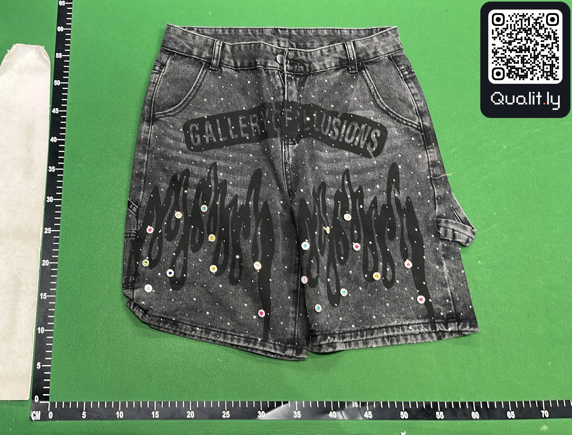 Jeans QC photo 2 of 4