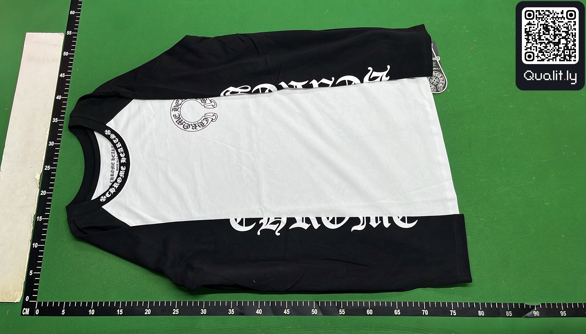 T-shirt — photo QC 2 sur 4