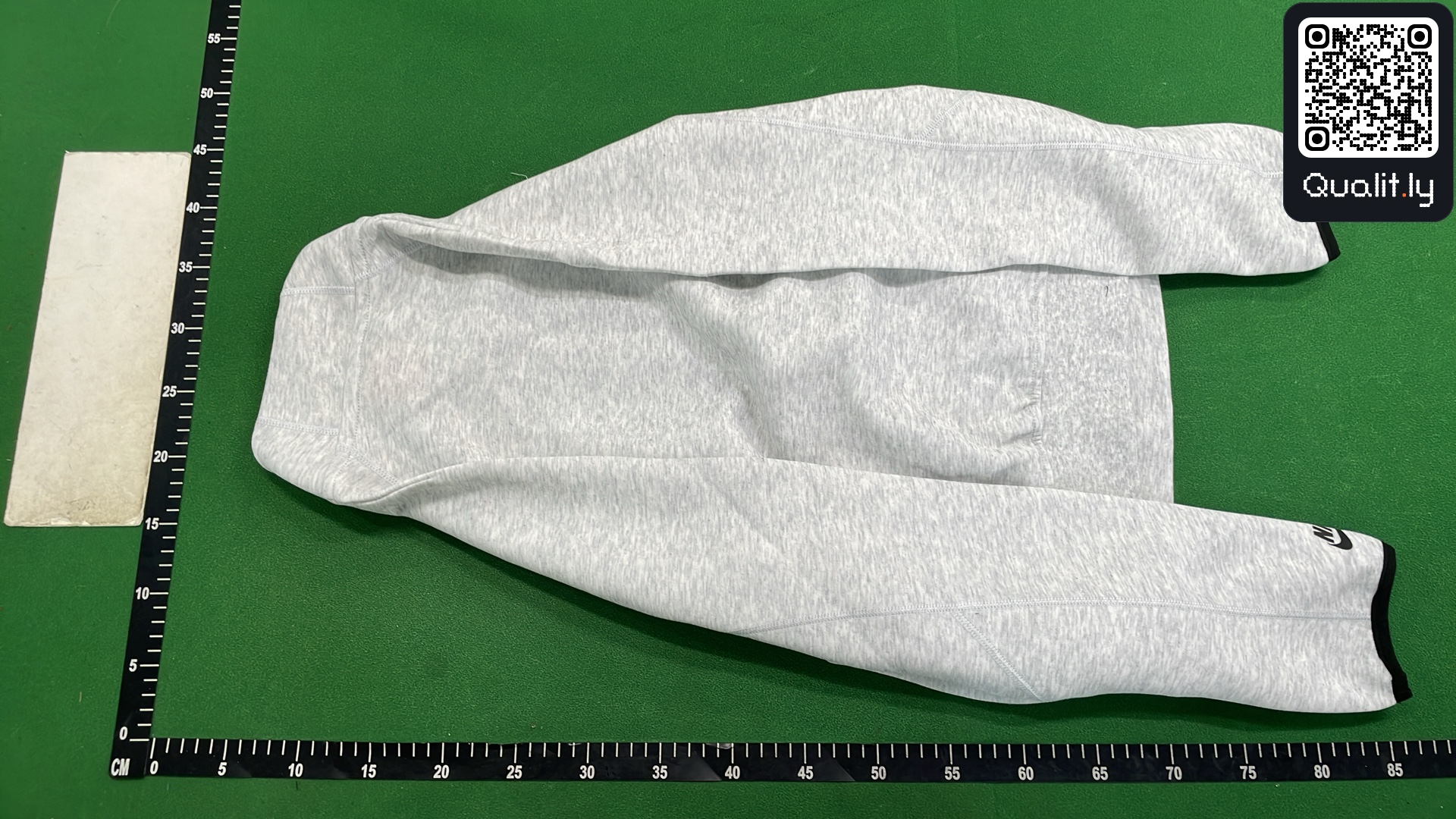 Sweatshirt QC photo 3 of 16