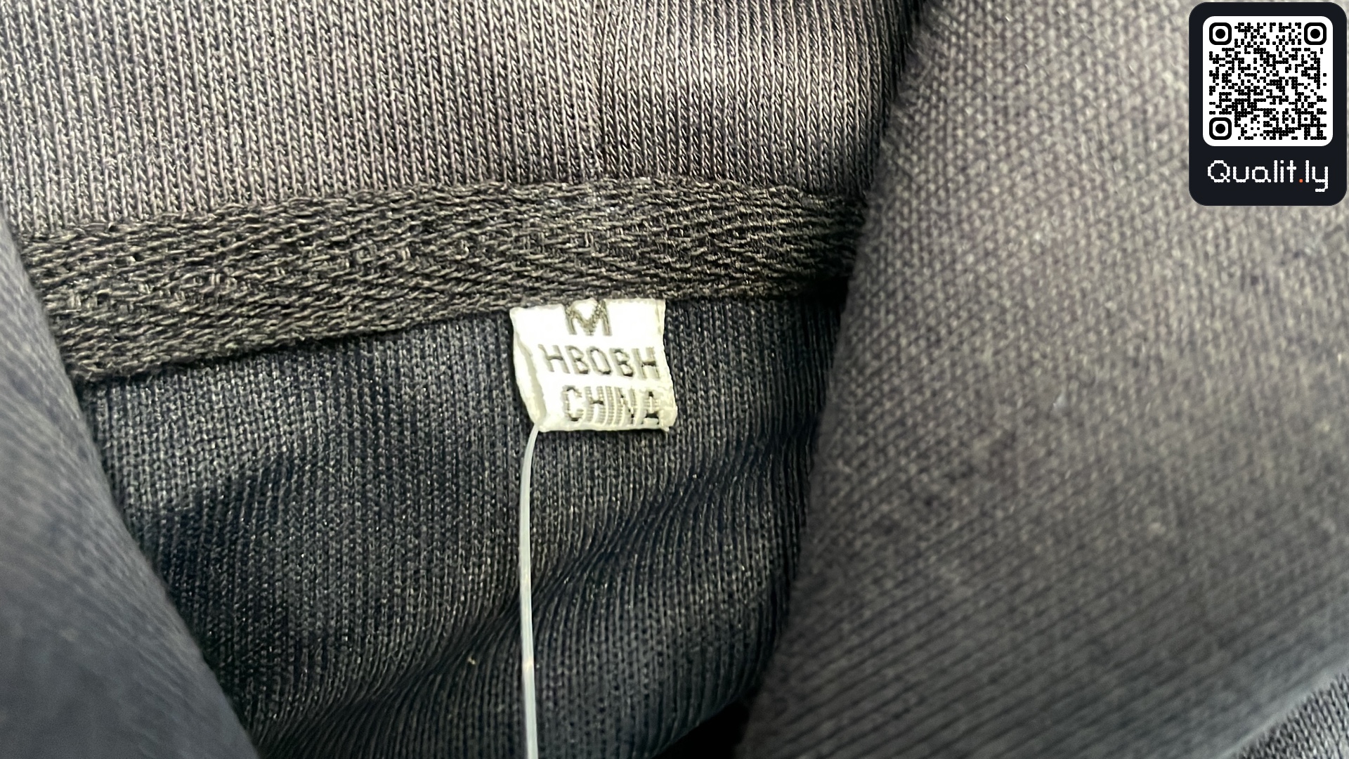 Sweater — QC-foto 1 van 24