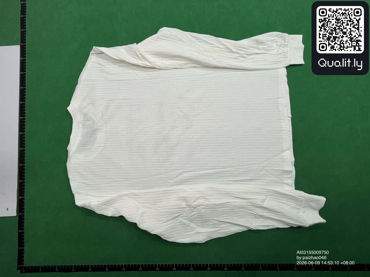 Sweatshirt — QC-foto 2 av 8