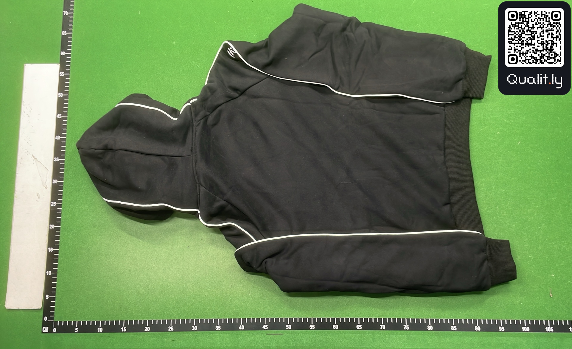 连帽卫衣 QC 照片 3 / 4