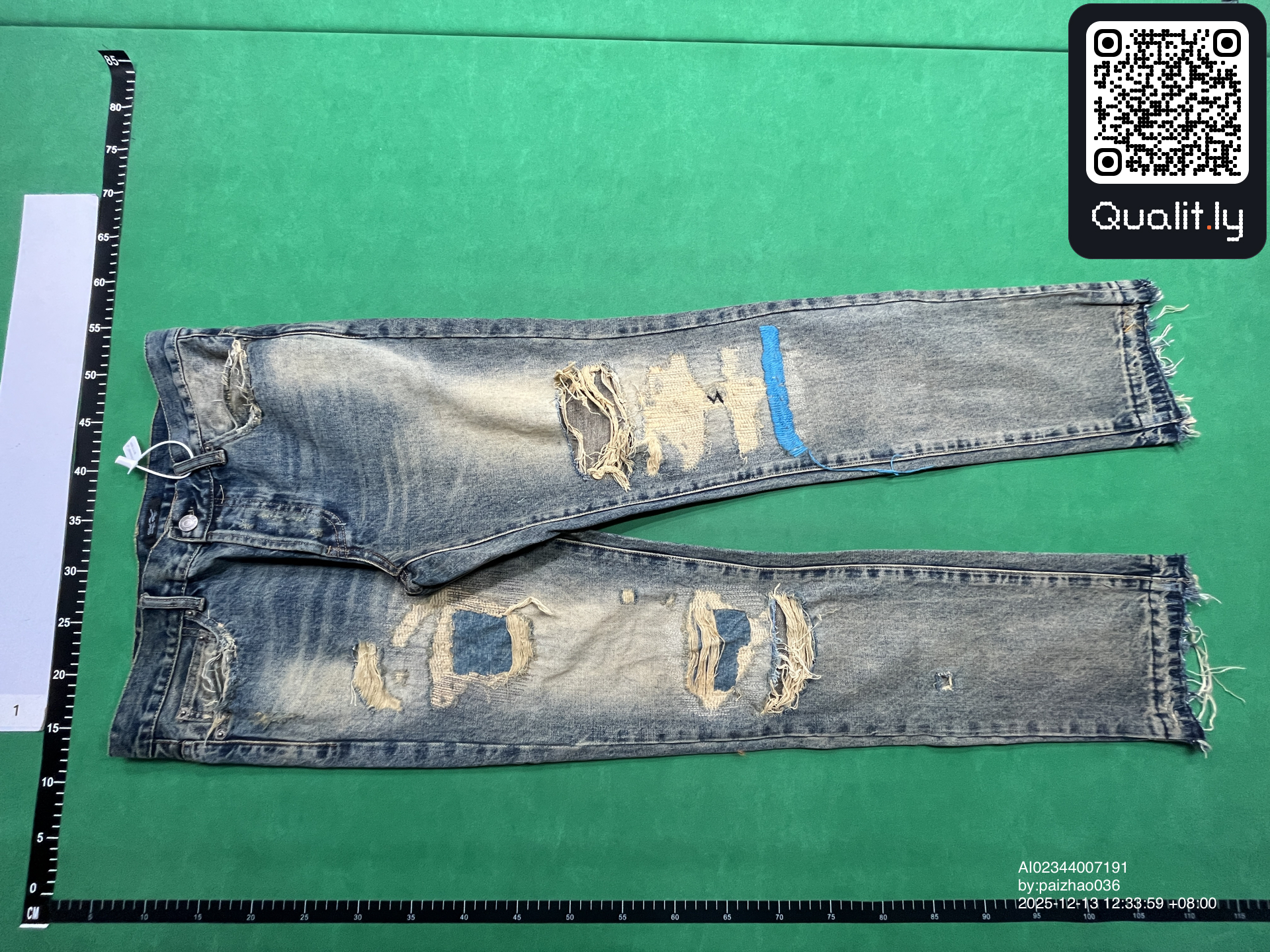 Jeans — QC-foto 3 van 12