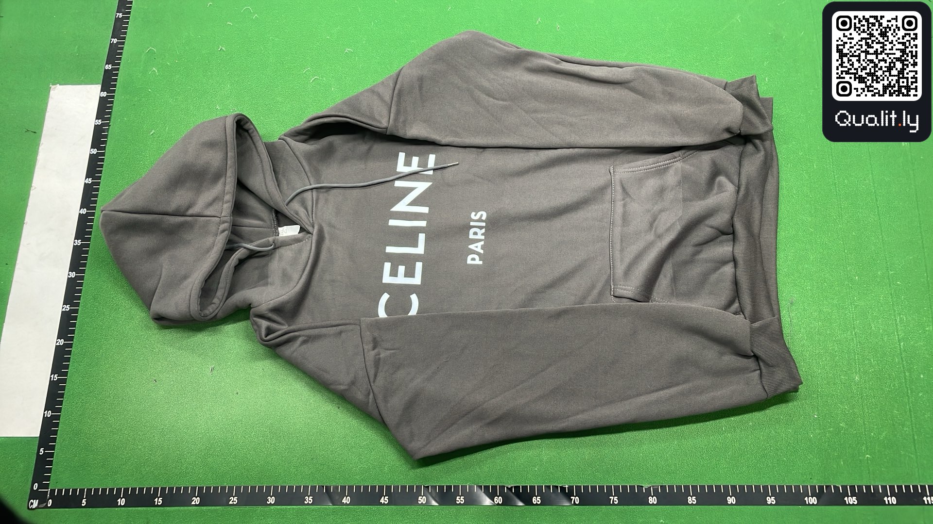 Hoodie QC photo 2 of 12