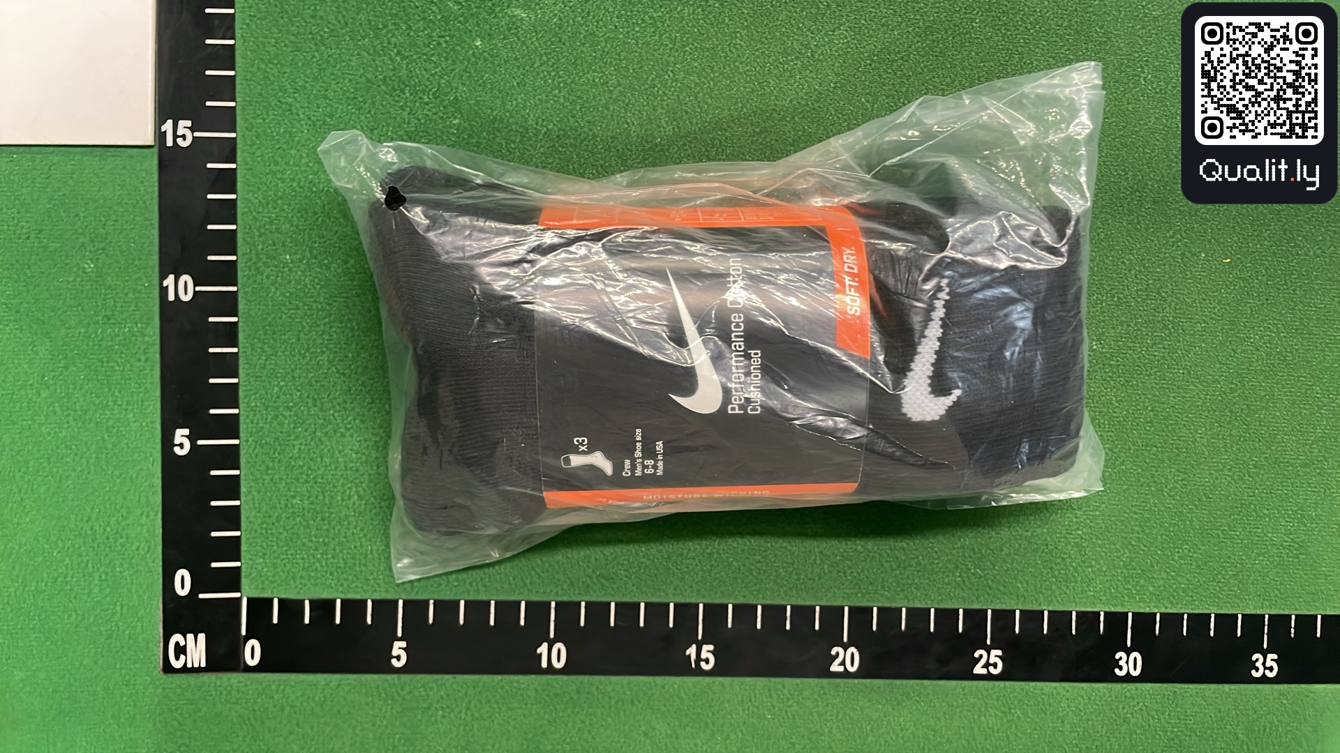 Chaussettes — photo QC 1 sur 3