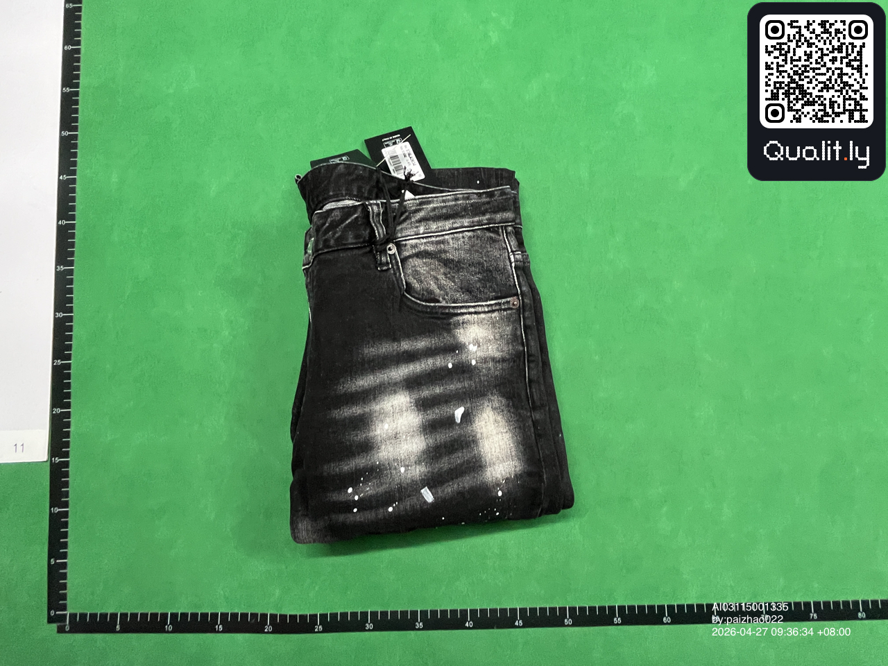Jeans QC photo 1 of 28