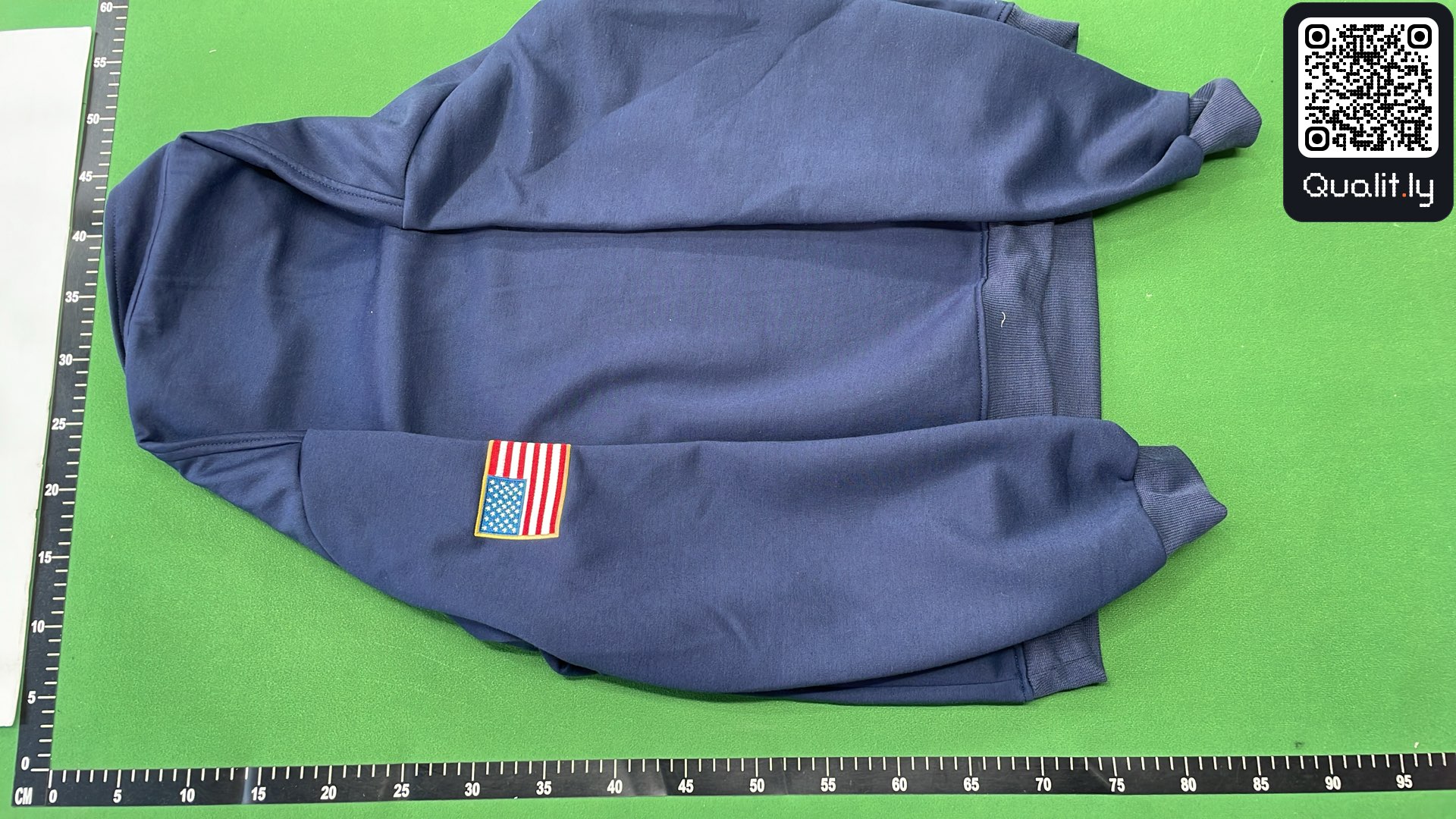 Sweatshirt — QC-Foto 3 von 16