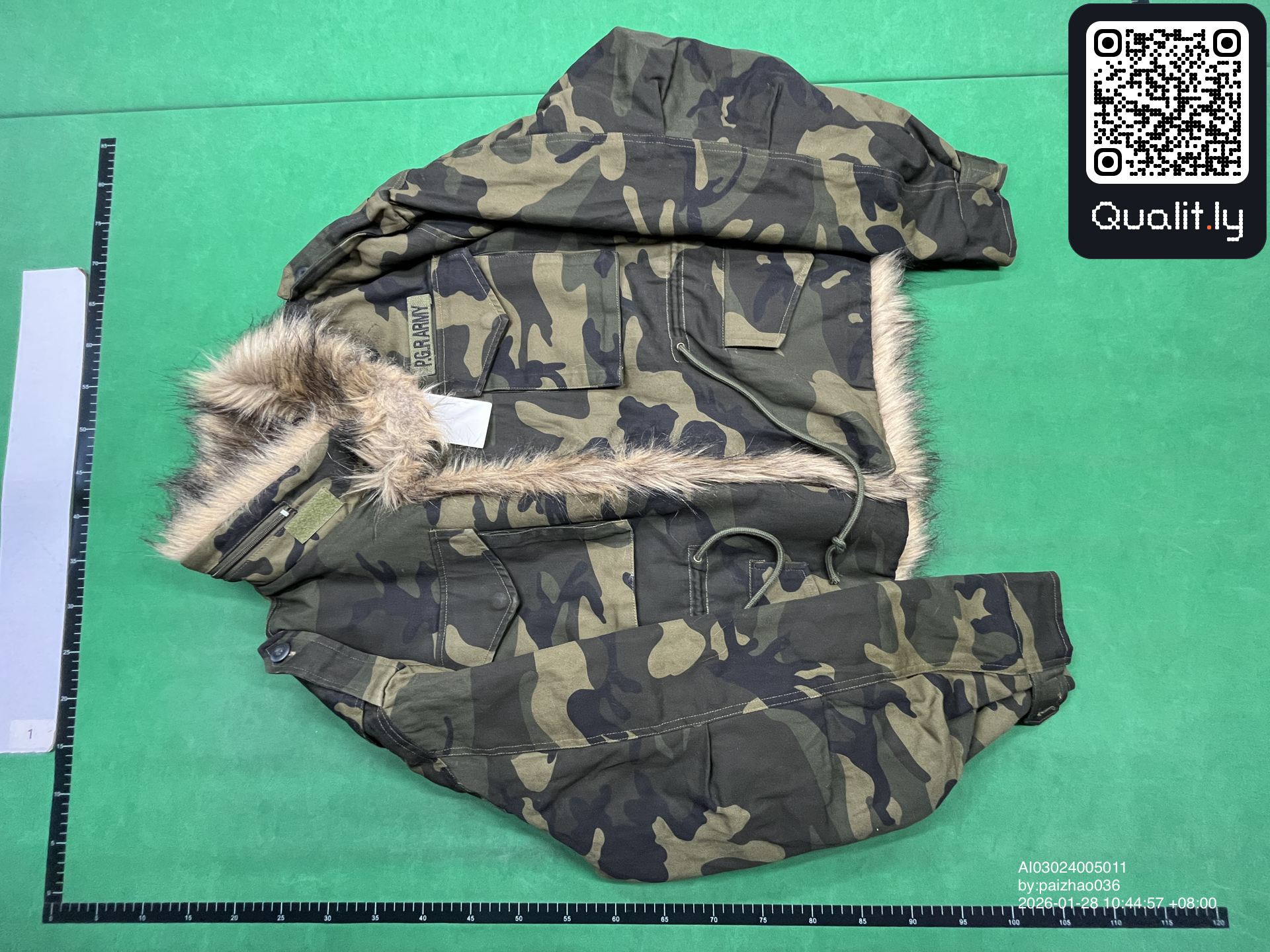 Pants QC photo 3 of 10