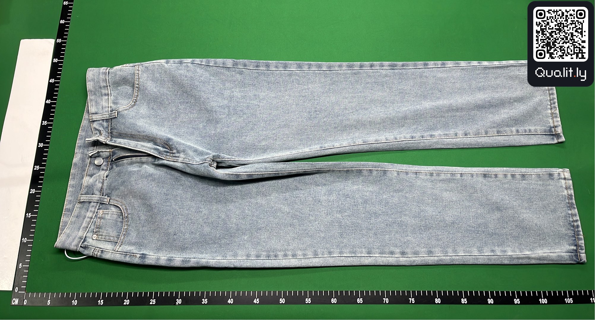 Jeans QC photo 2 of 12