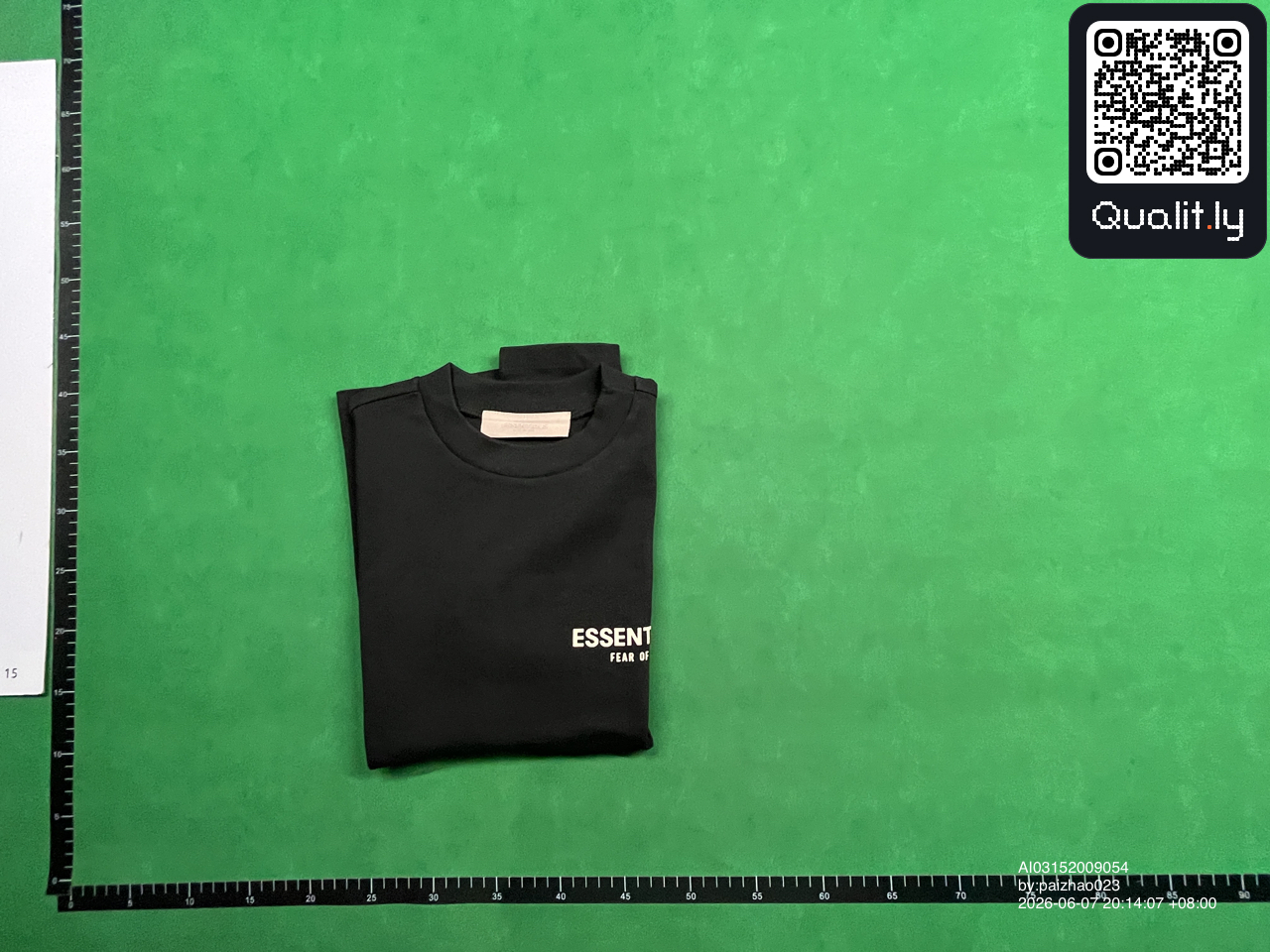 T-shirt QC photo 1 of 58