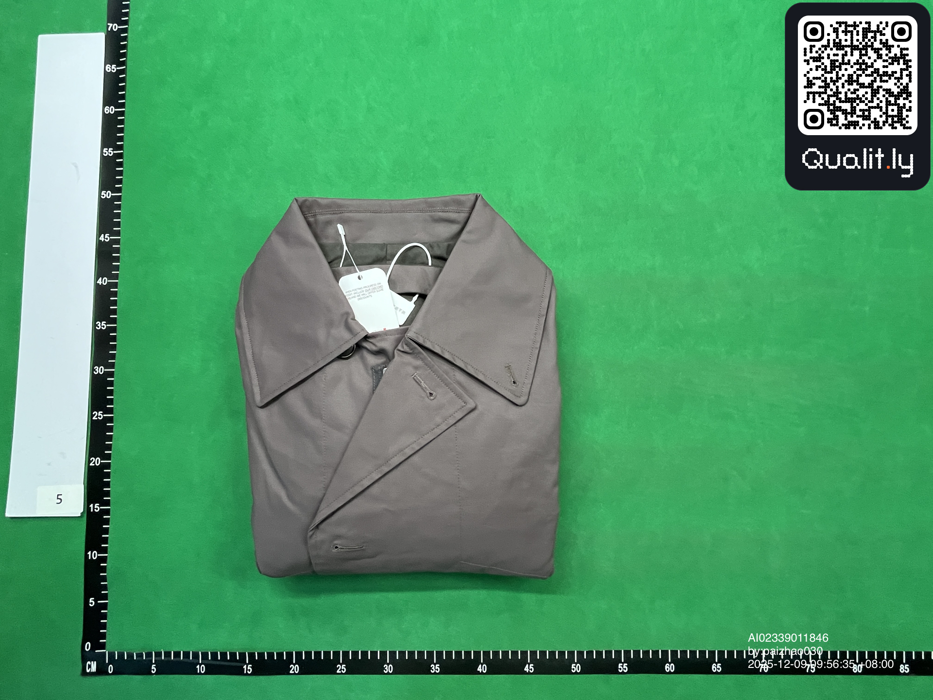 夹克 QC 照片 1 / 8
