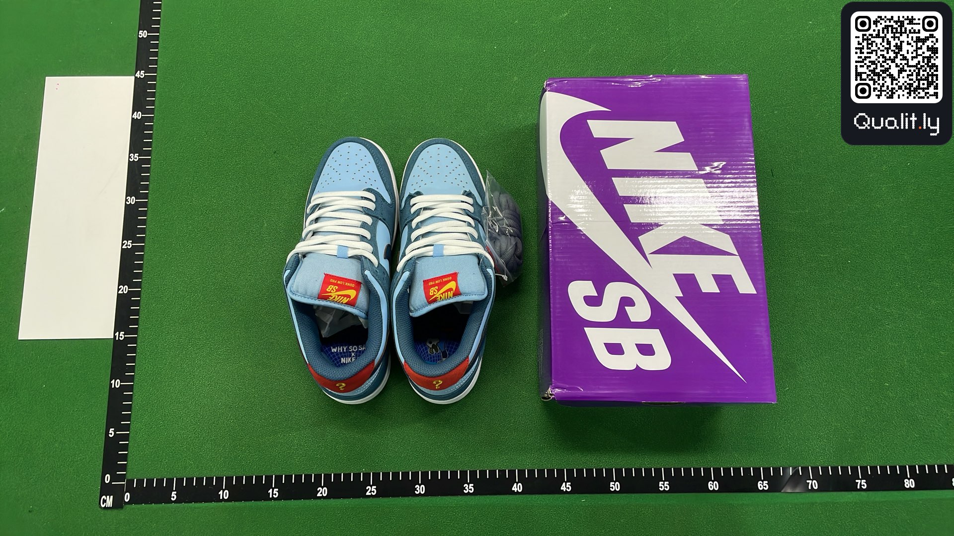 Sneakers QC photo 1 of 42