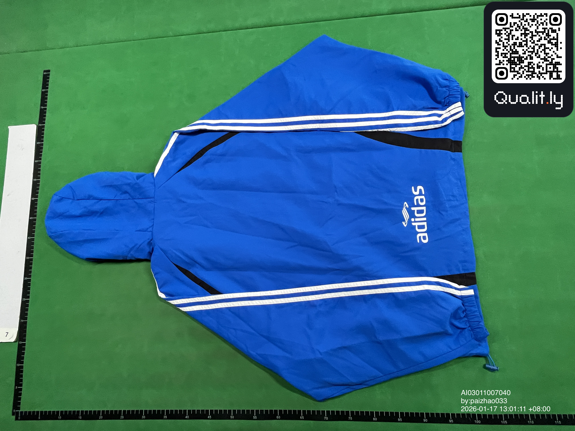 Jacket QC photo 2 of 4