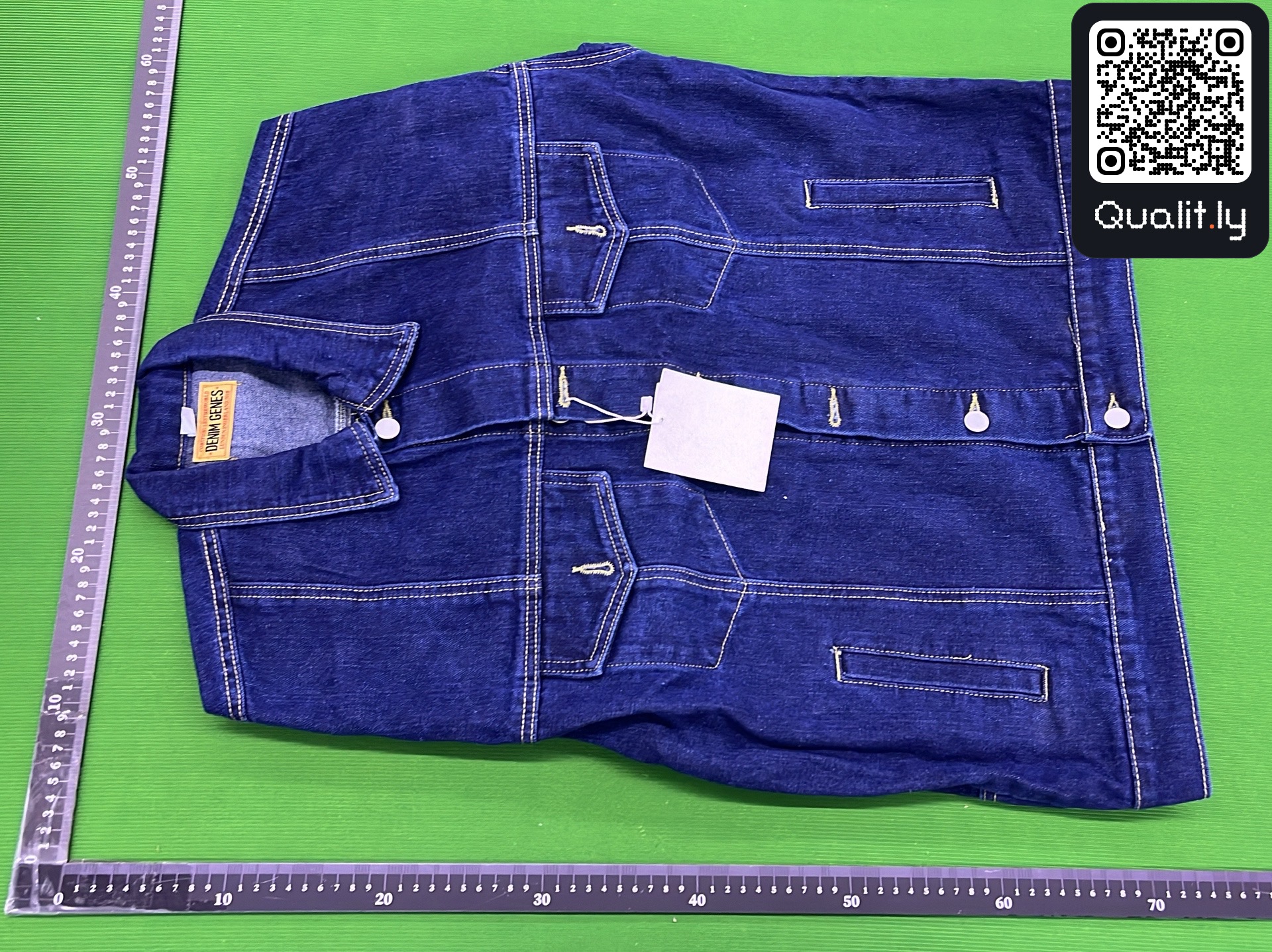 Jacket QC photo 3 of 4