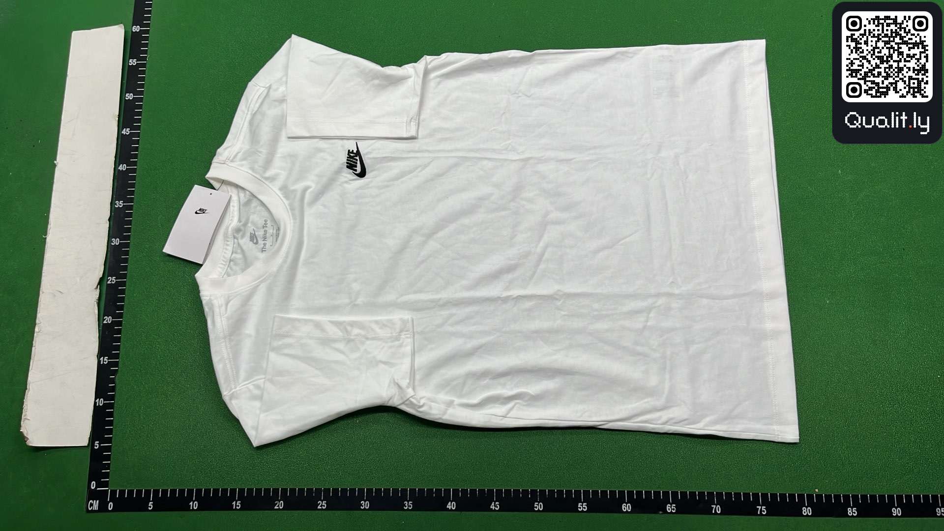 T恤 QC 照片 2 / 4