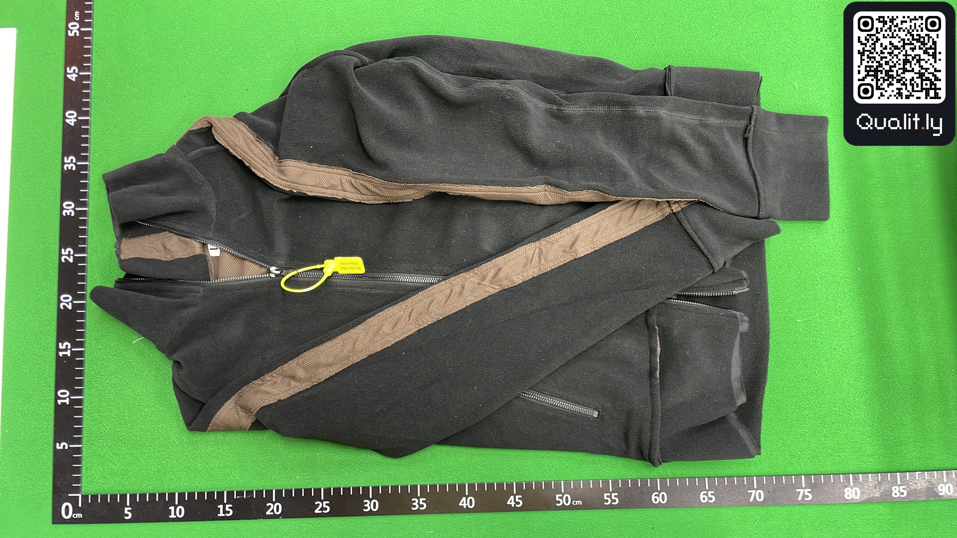 Sudadera — foto QC 2 de 4