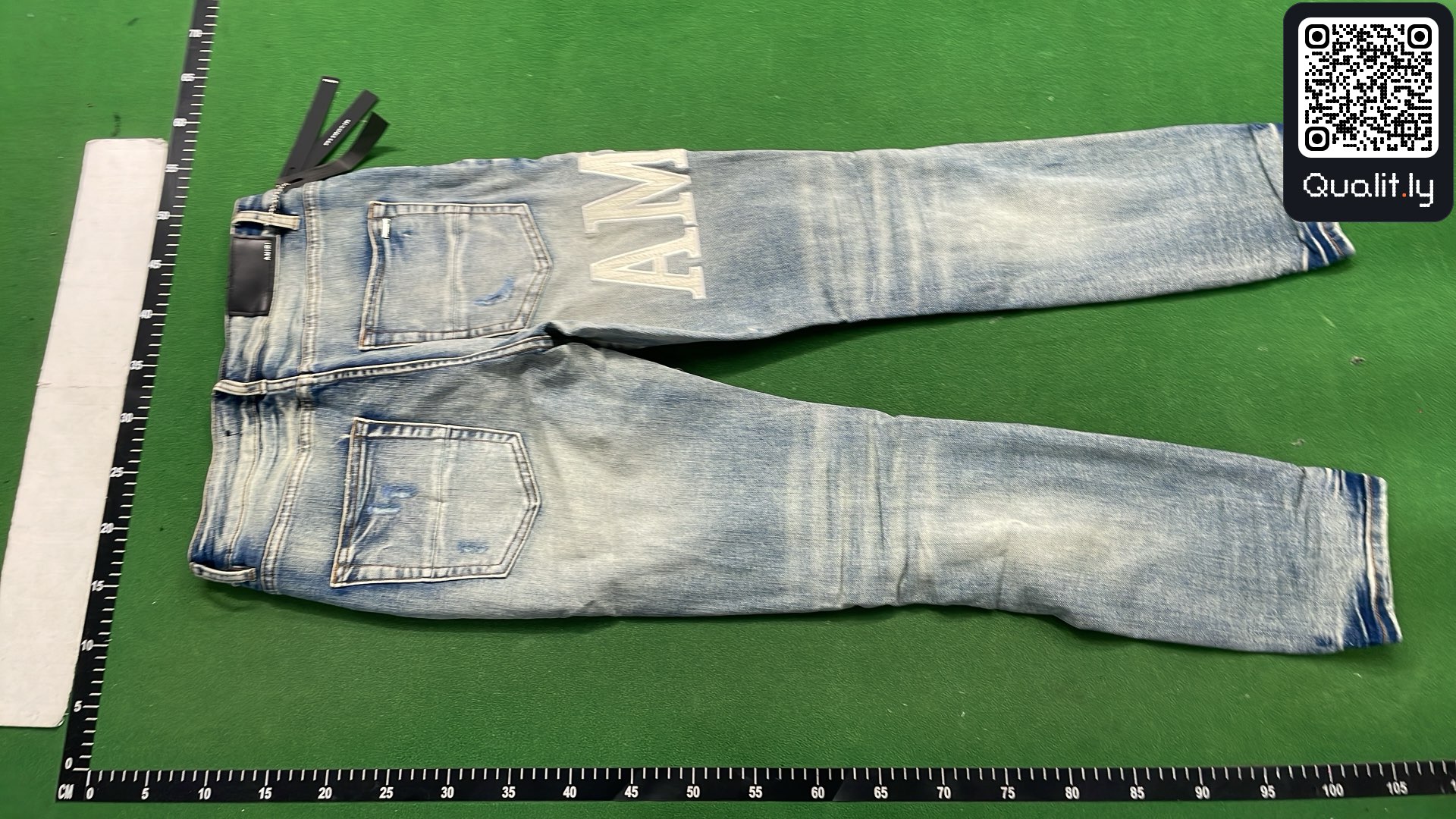 Jeans — QC-Foto 3 von 8