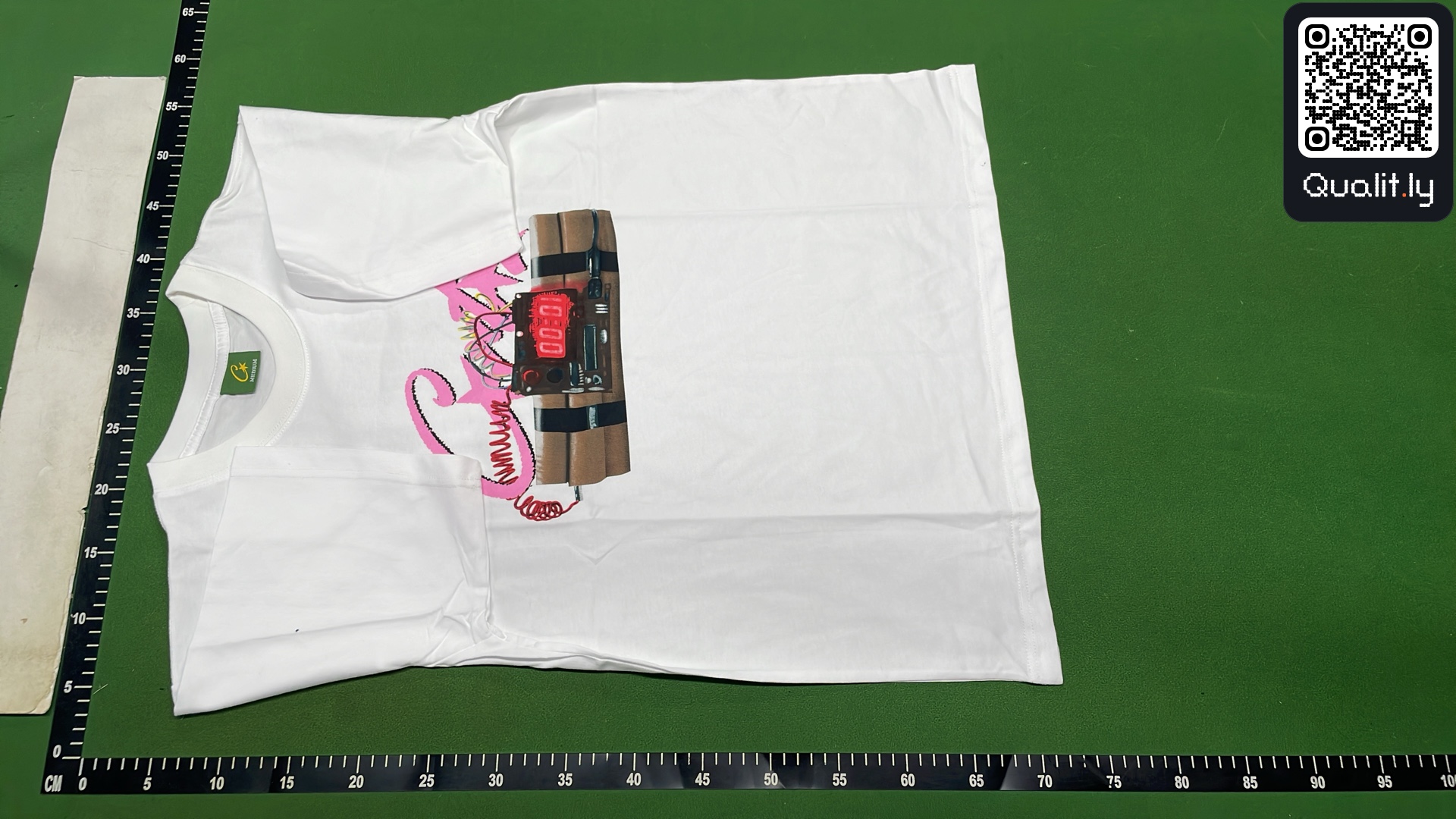 Camiseta — foto QC 2 de 55