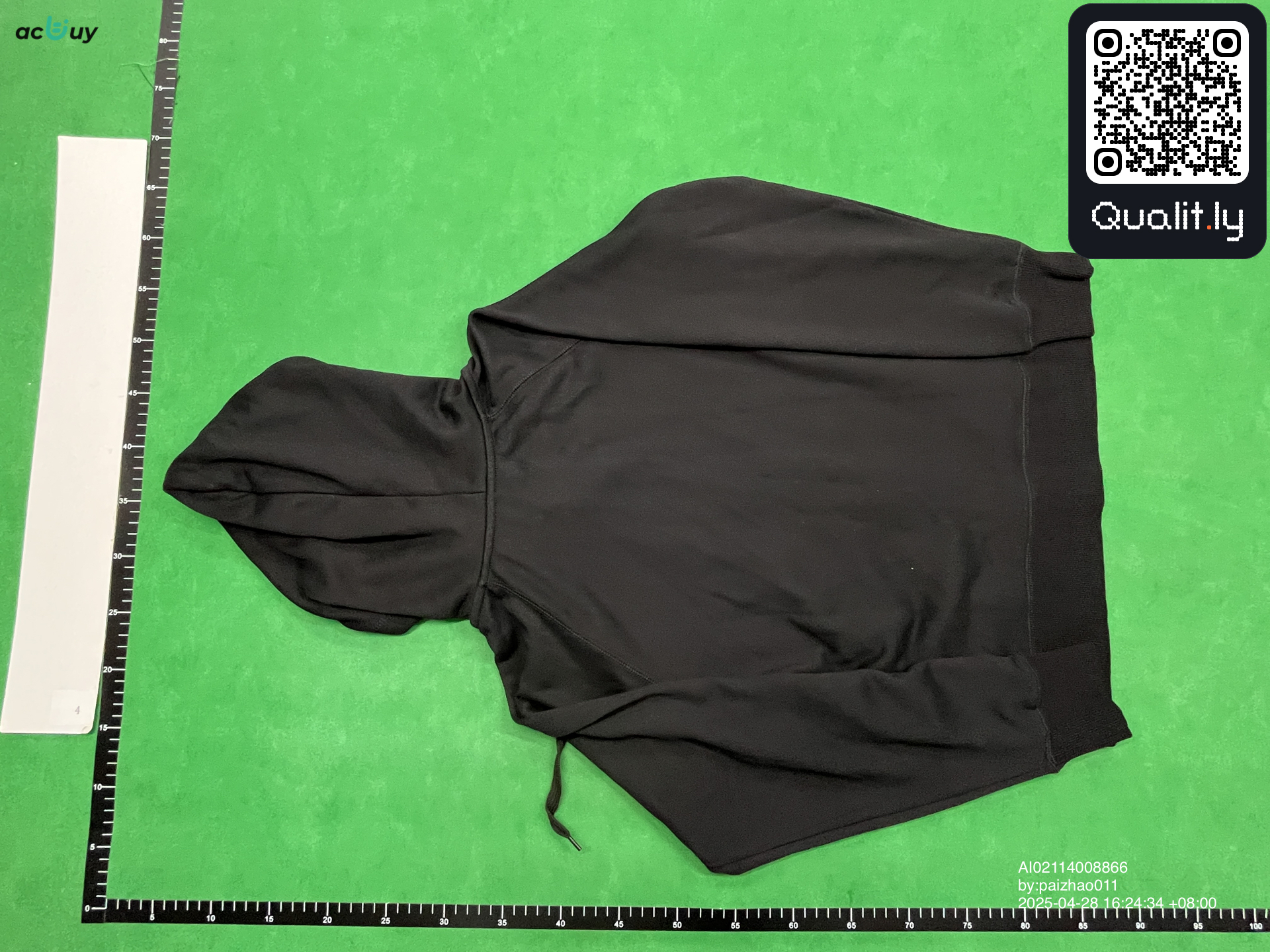 Sudadera — foto QC 2 de 4