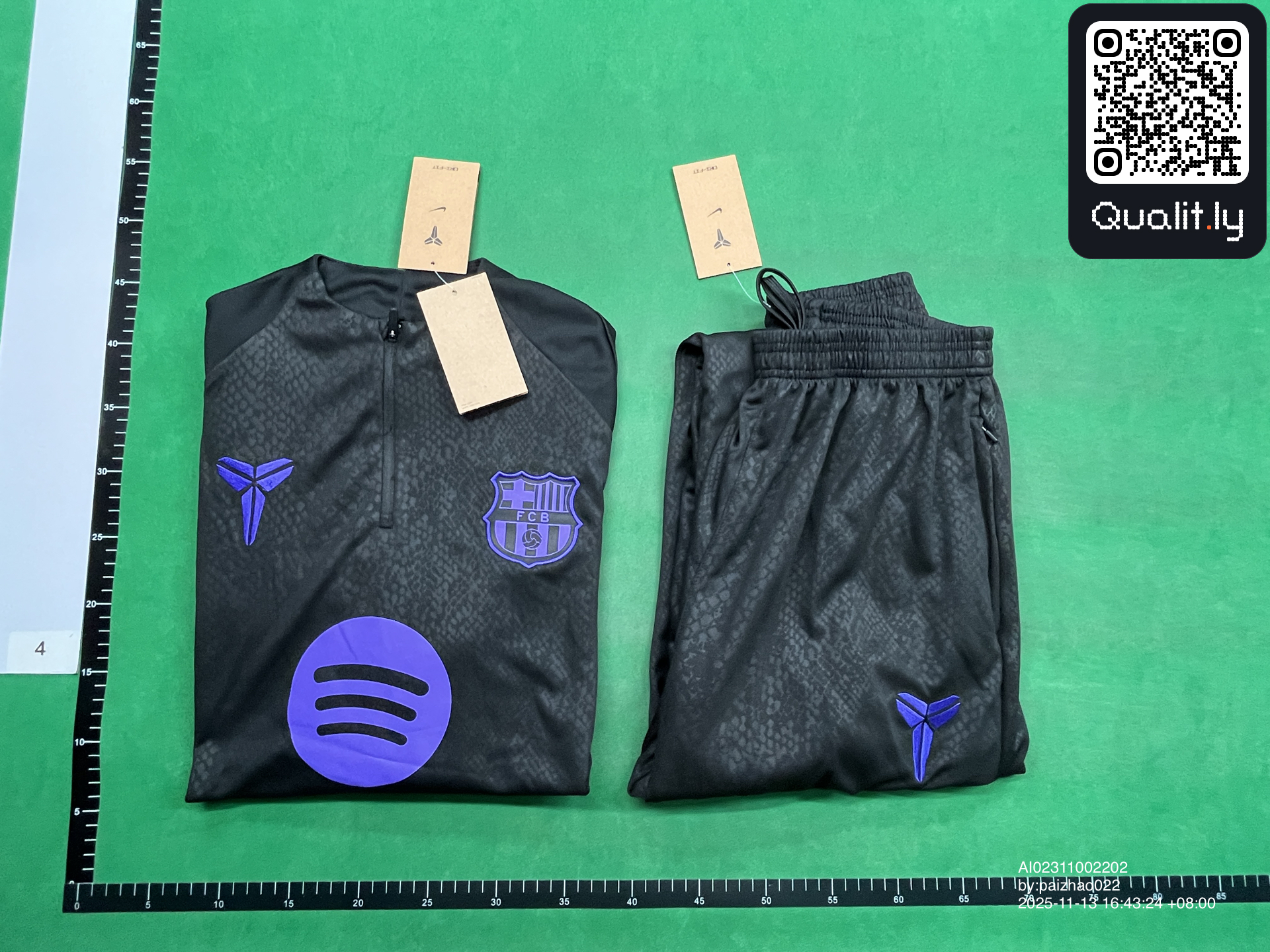 衬衫 QC 照片 1 / 12