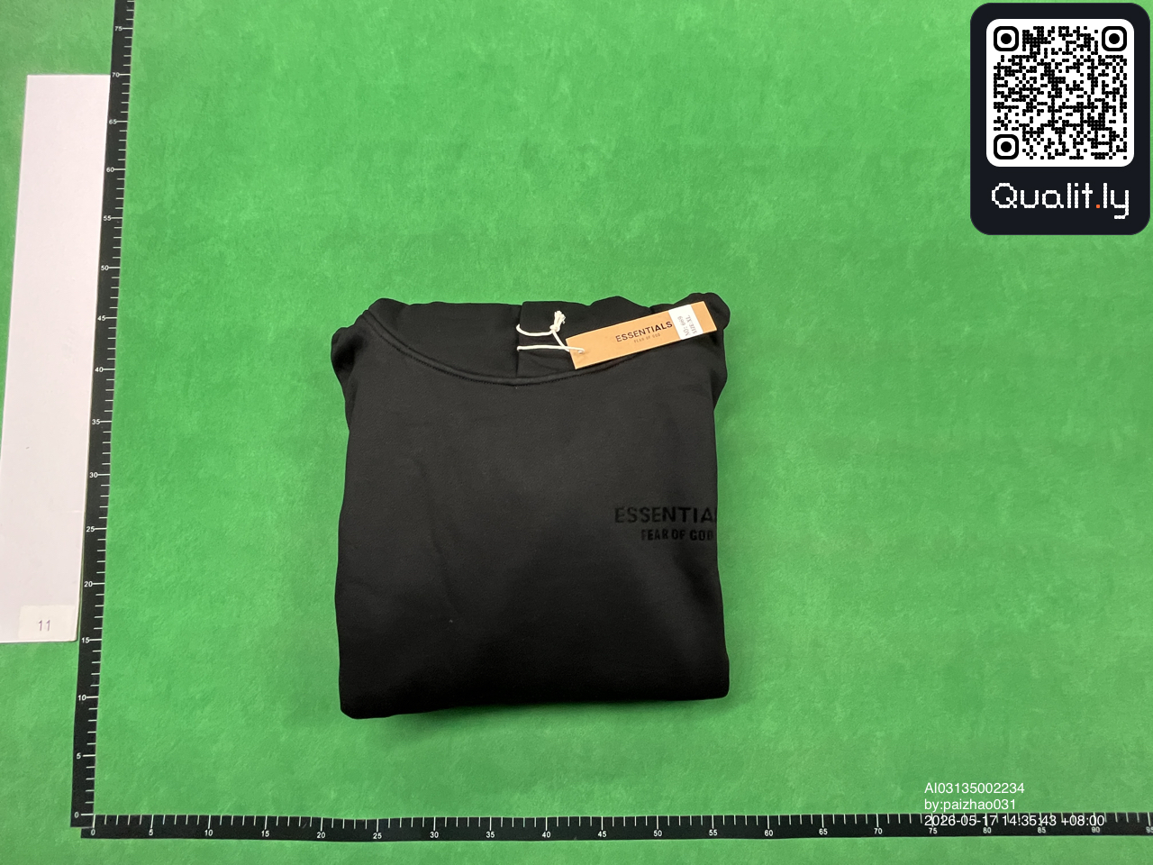 Hoodie QC photo 1 of 86