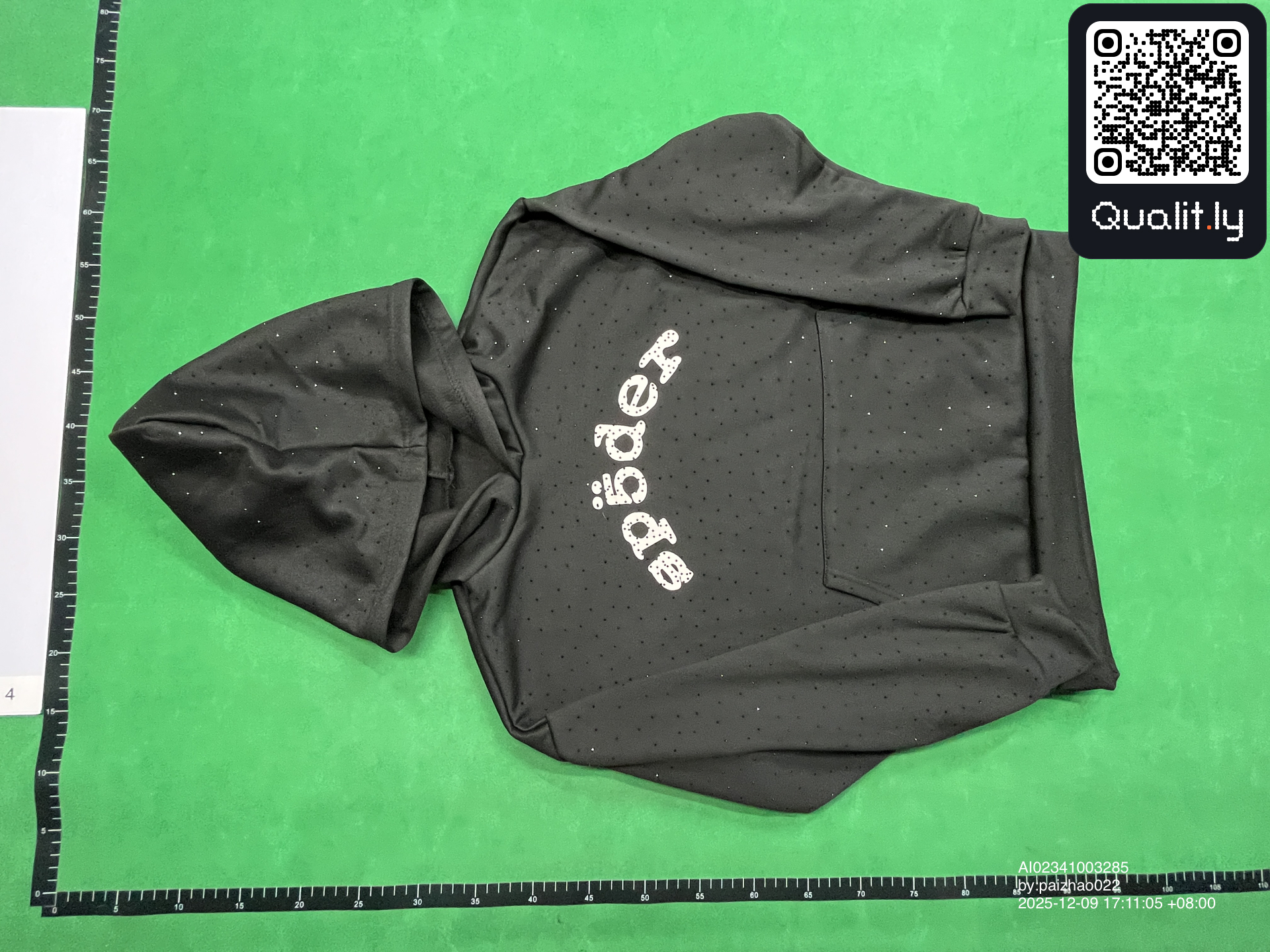连帽卫衣 QC 照片 3 / 4