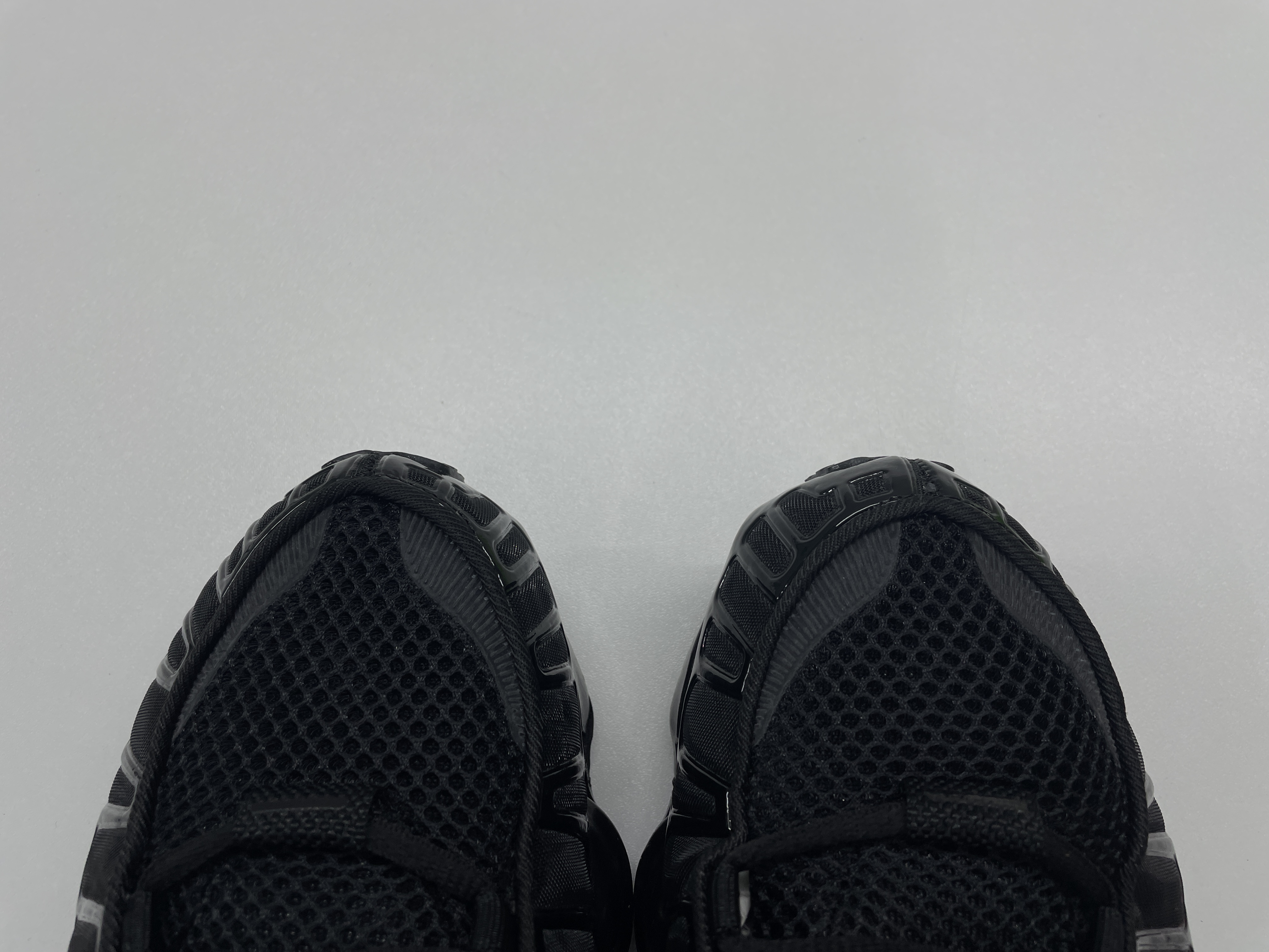 Sneakers — QC-foto 2 van 142