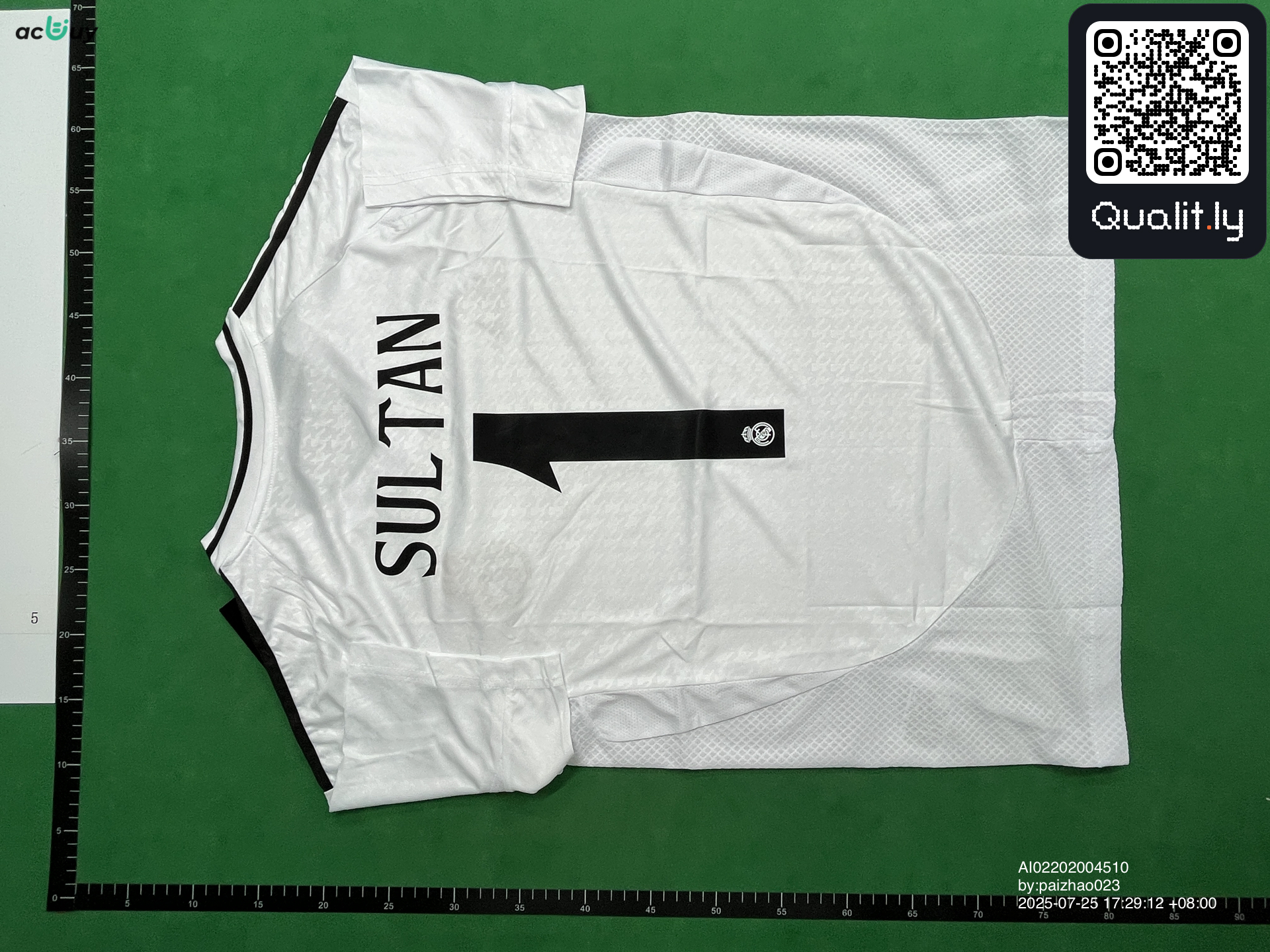 T-shirt — QC-foto 2 av 4