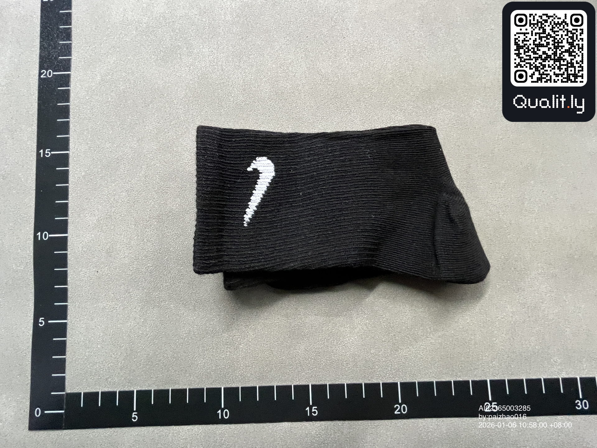 Socks QC photo 3 of 3