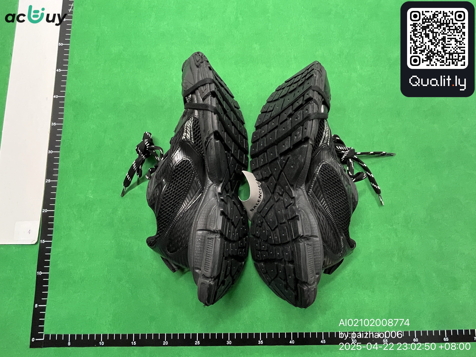 球鞋 QC 照片 3 / 26