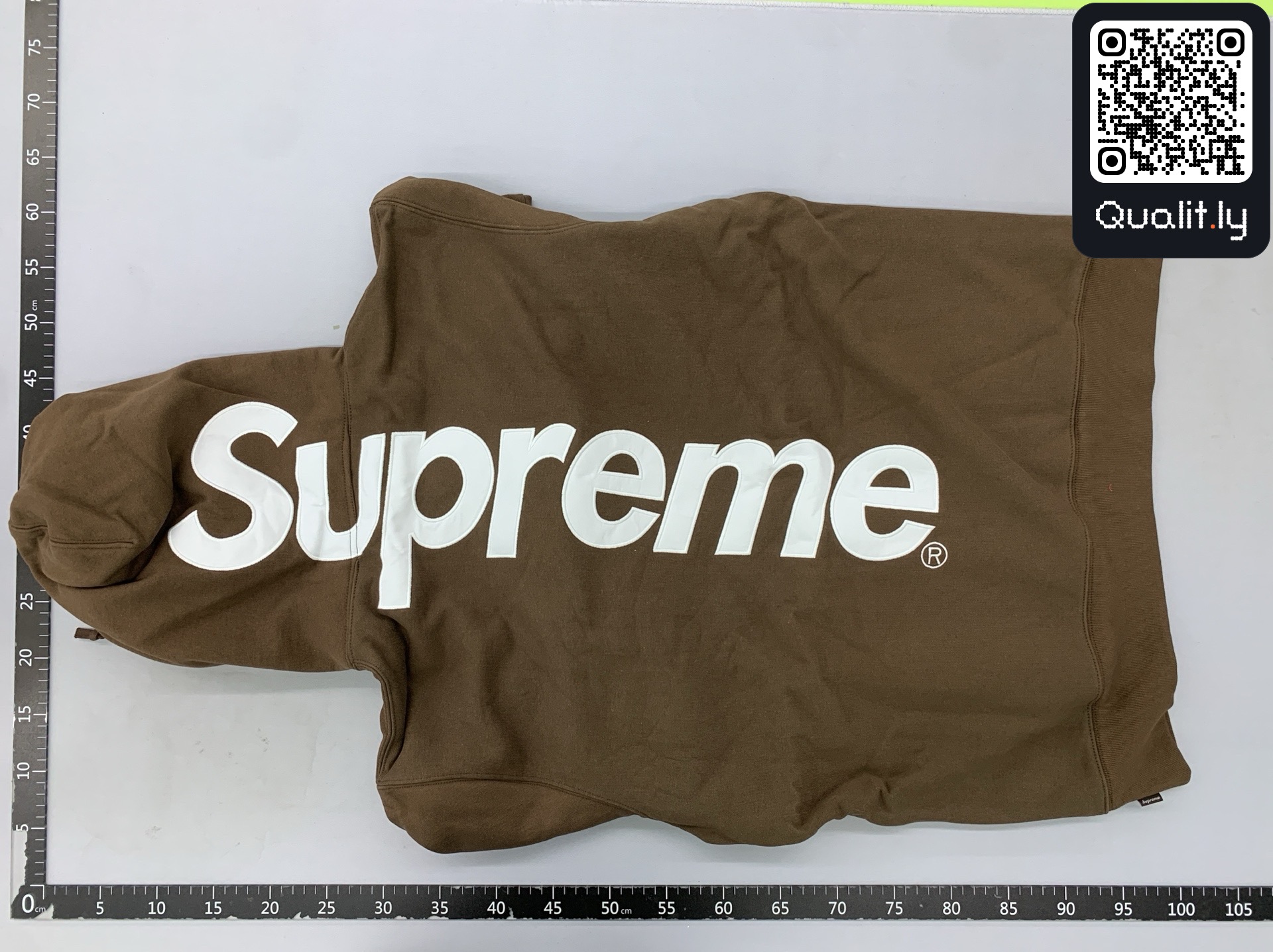 Tracksuit QC photo 2 of 50