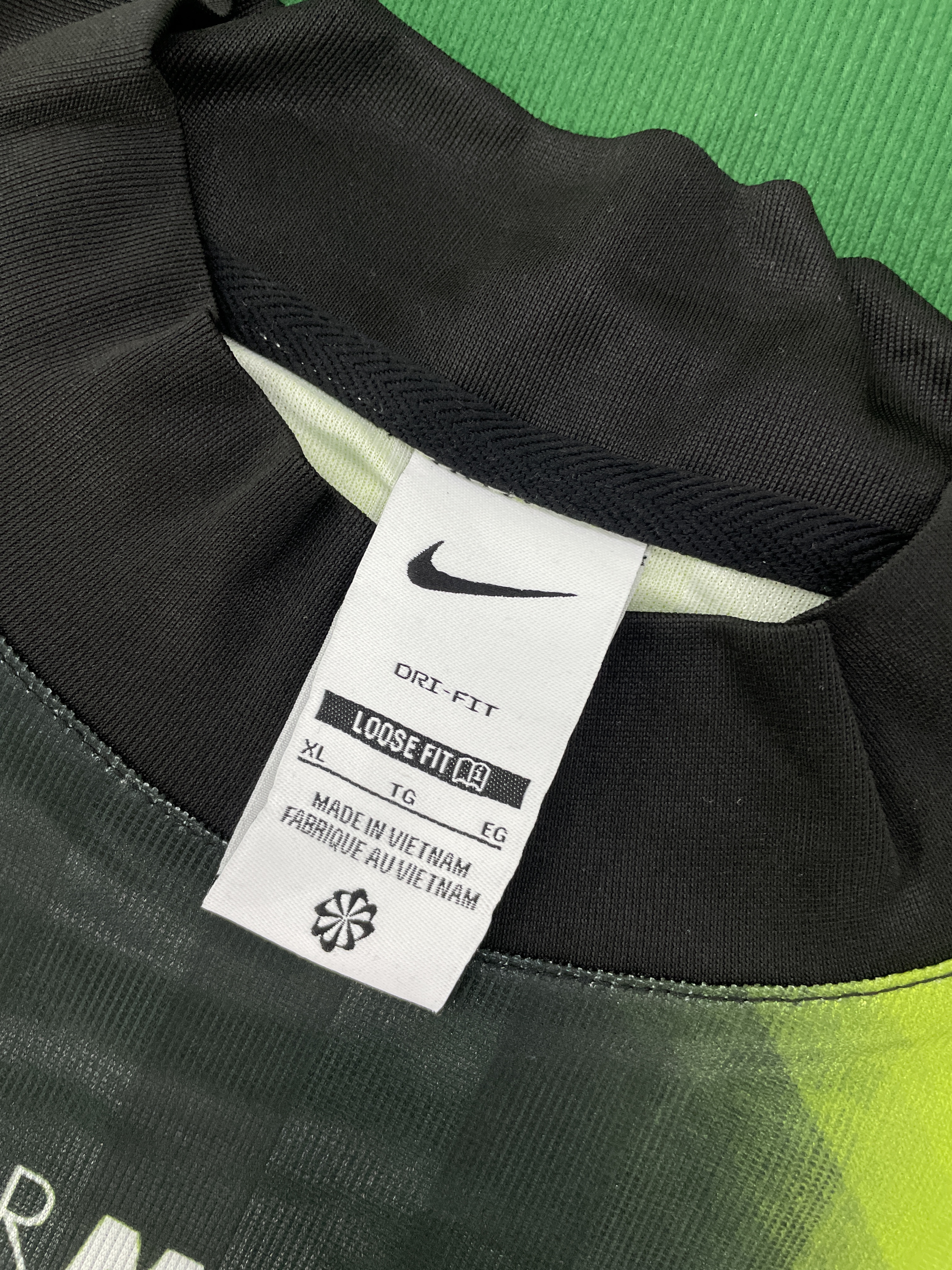T-shirt — foto QC 2 di 9