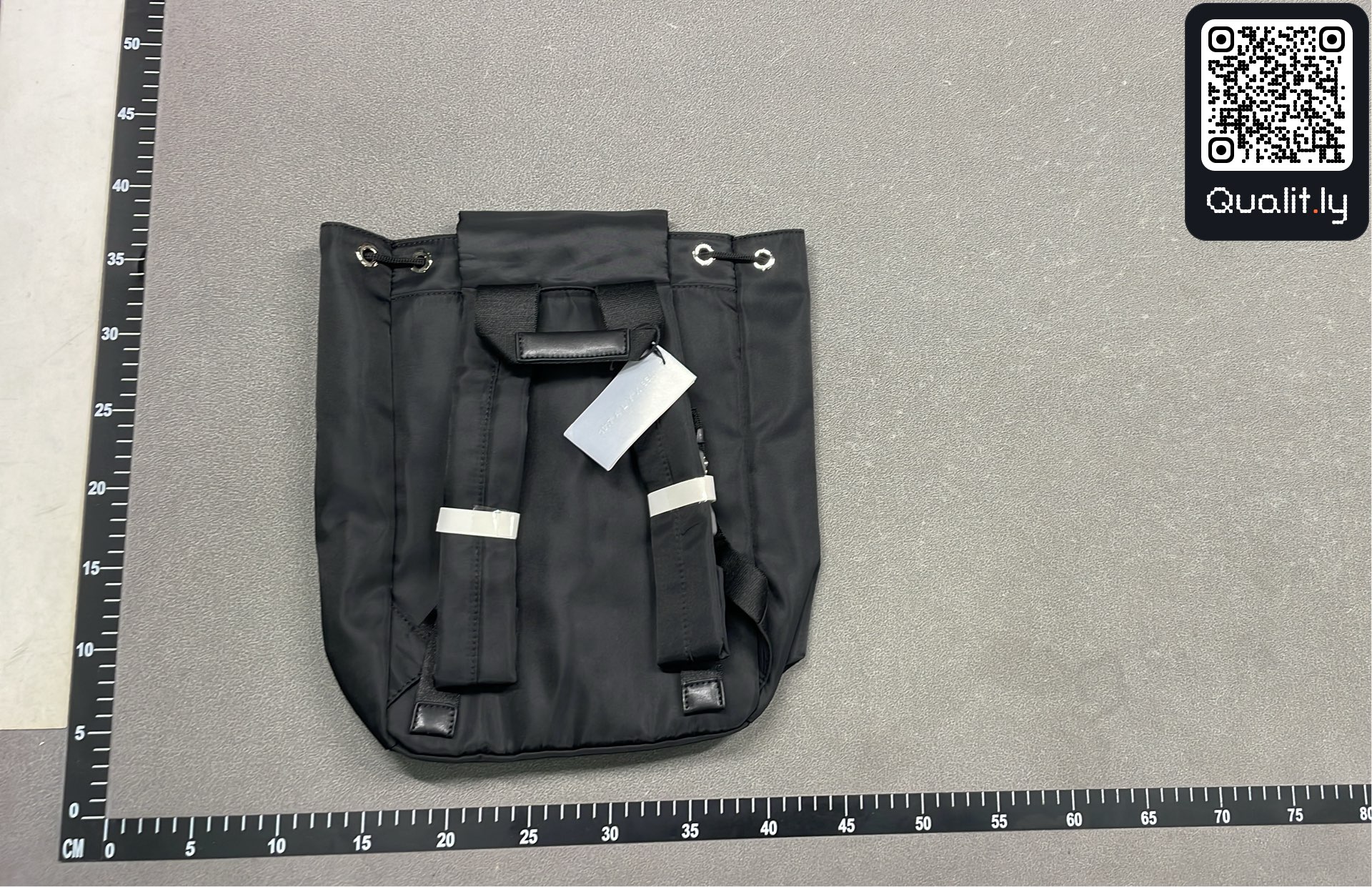 包 QC 照片 2 / 11