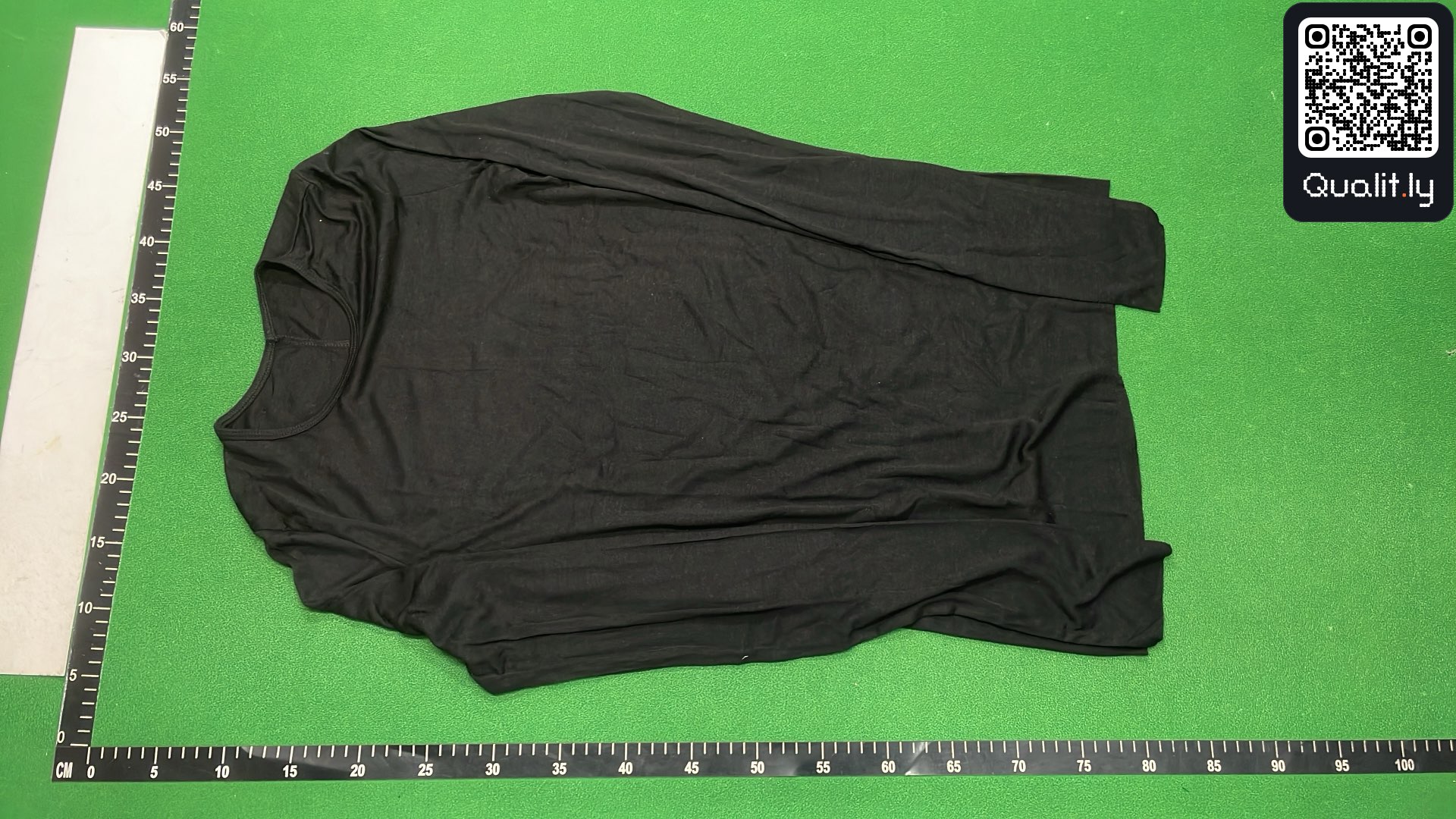 毛衣 QC 照片 2 / 4