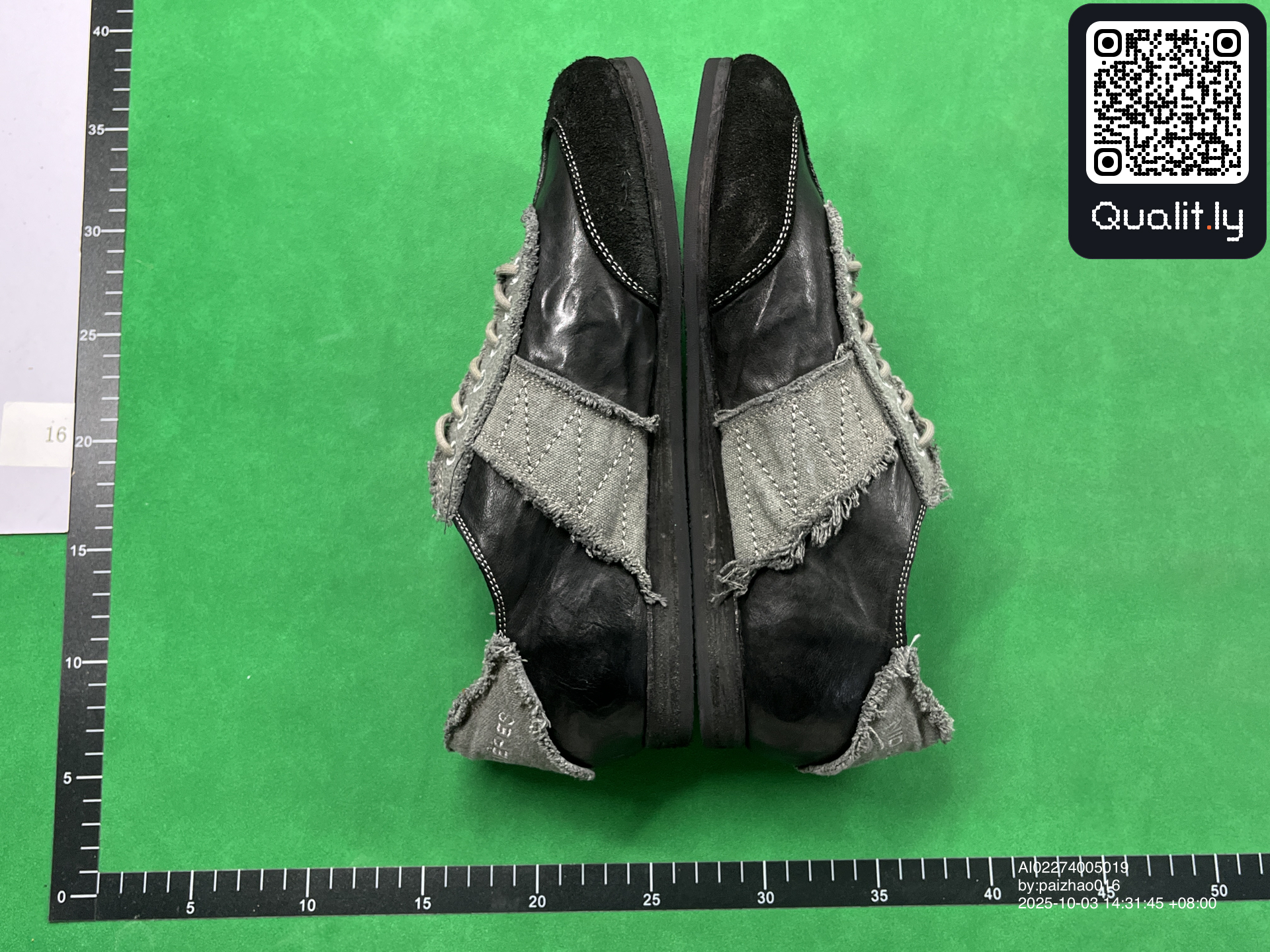 Sneaker — QC-Foto 3 von 6