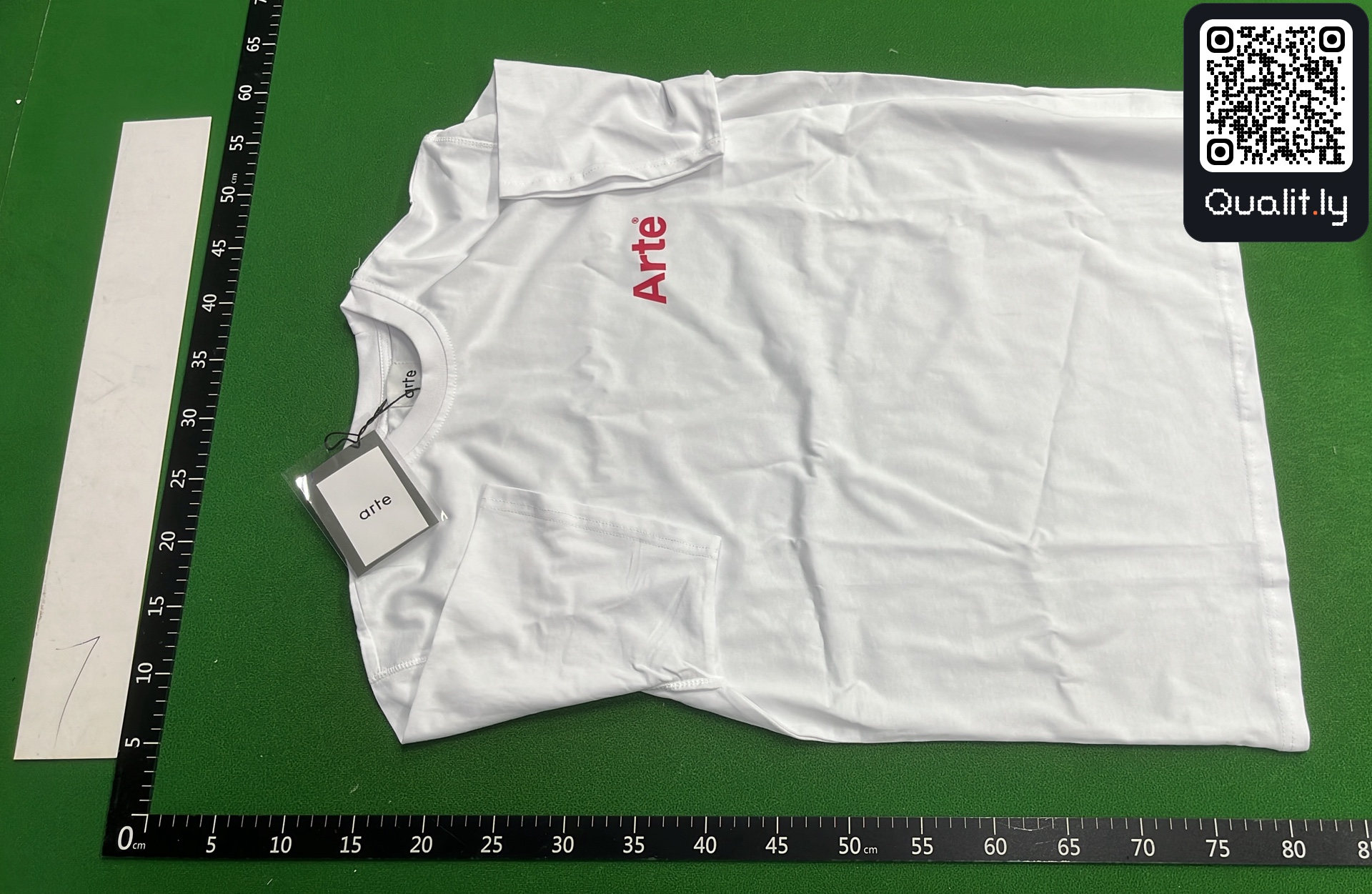 T-shirt — photo QC 2 sur 394