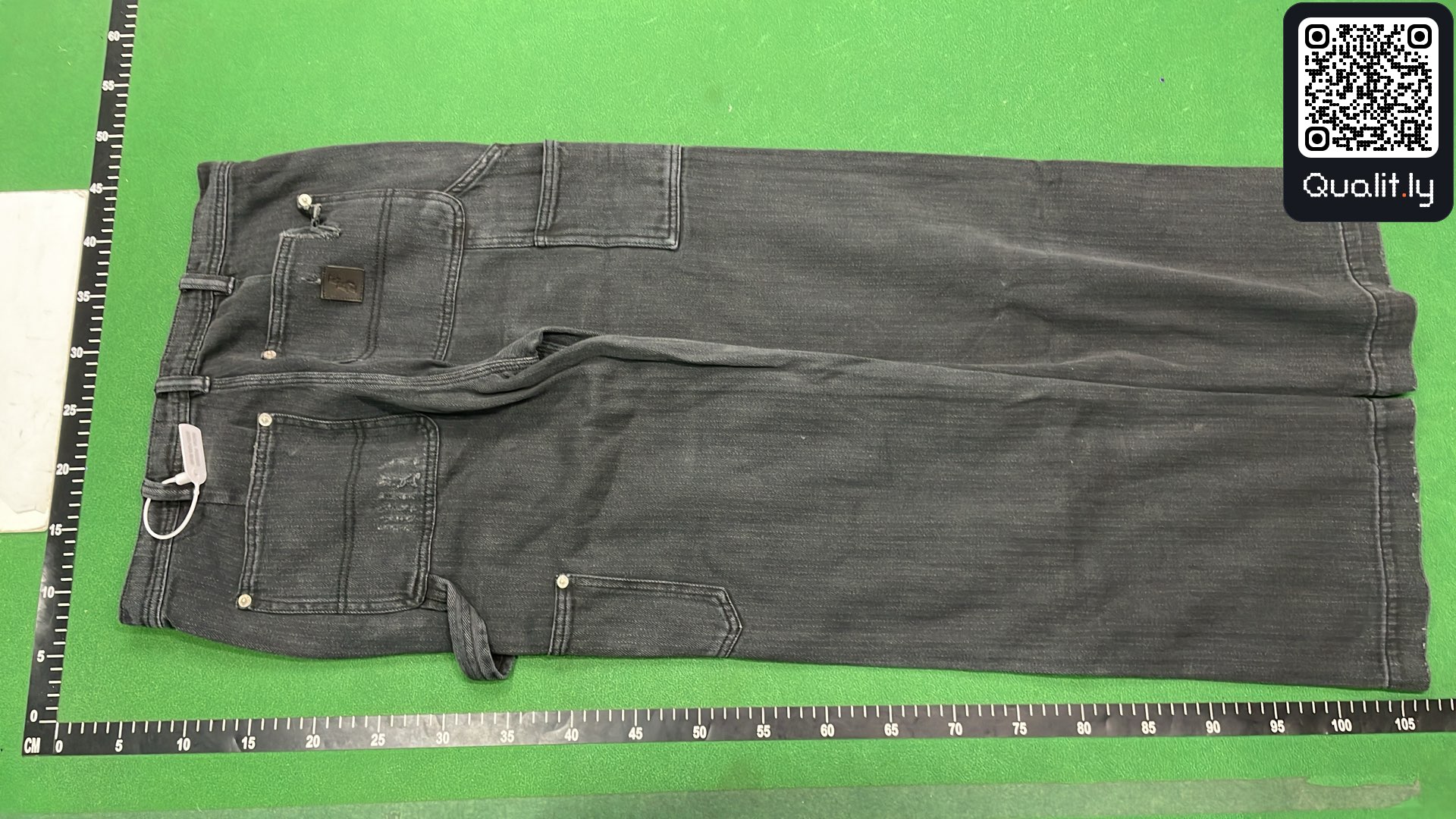 Pantaloni — fotografie QC 3 din 8