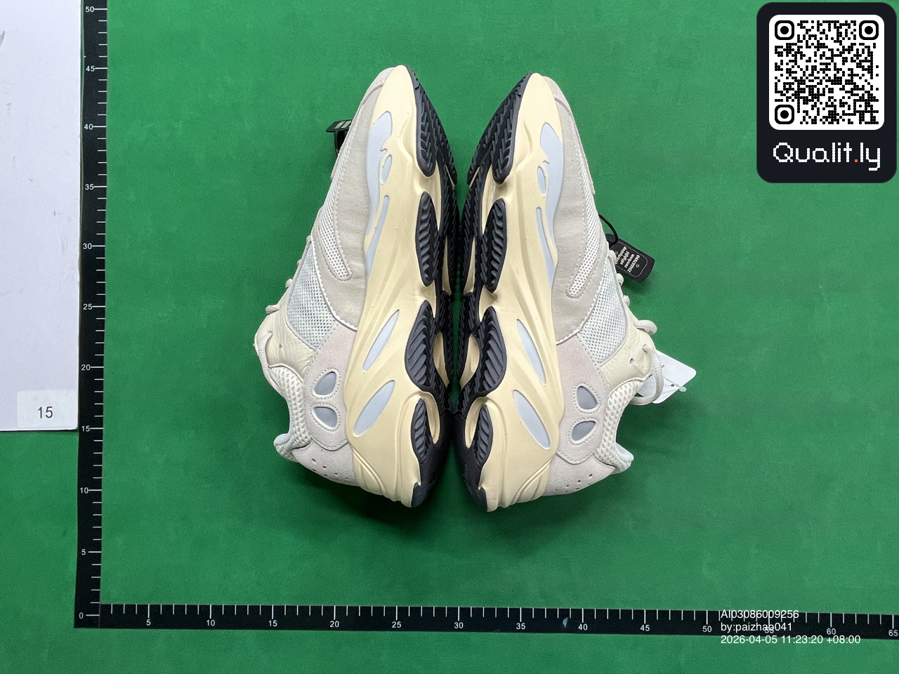 球鞋 QC 照片 3 / 30