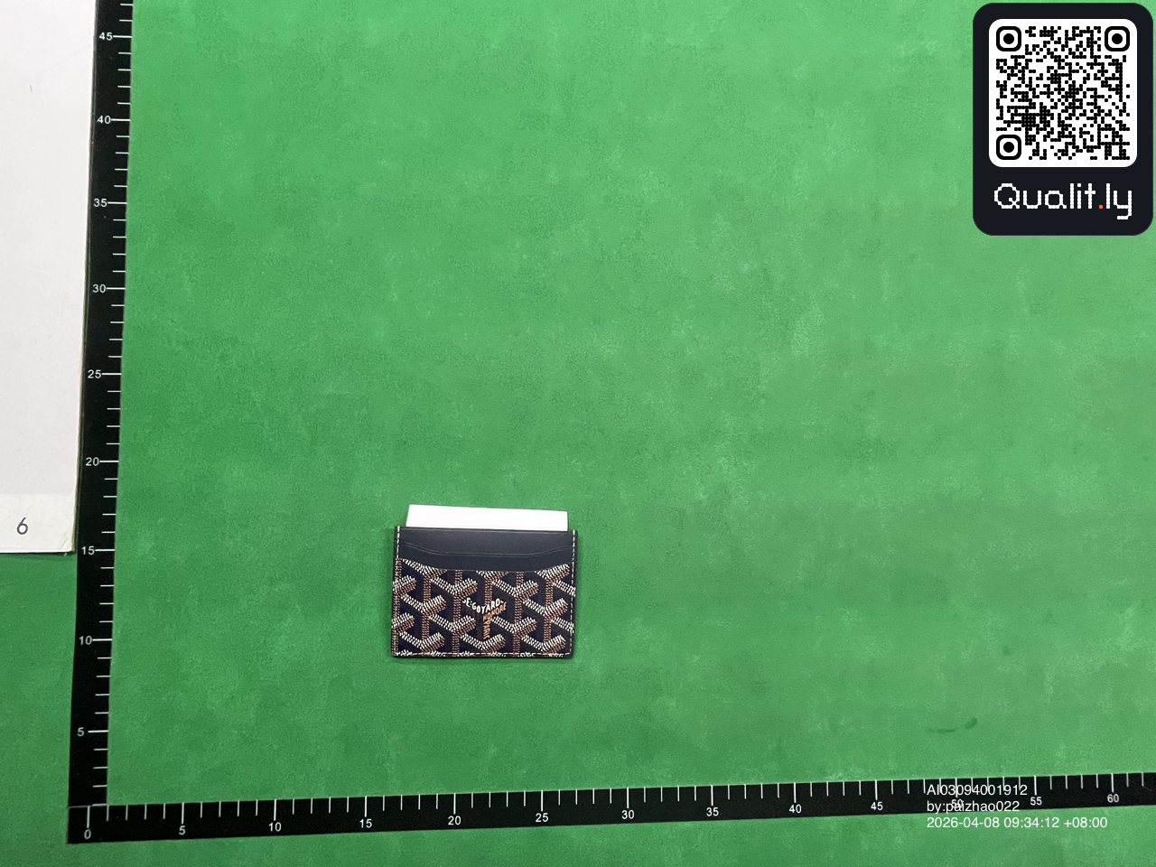 Foto QC 3 de 6