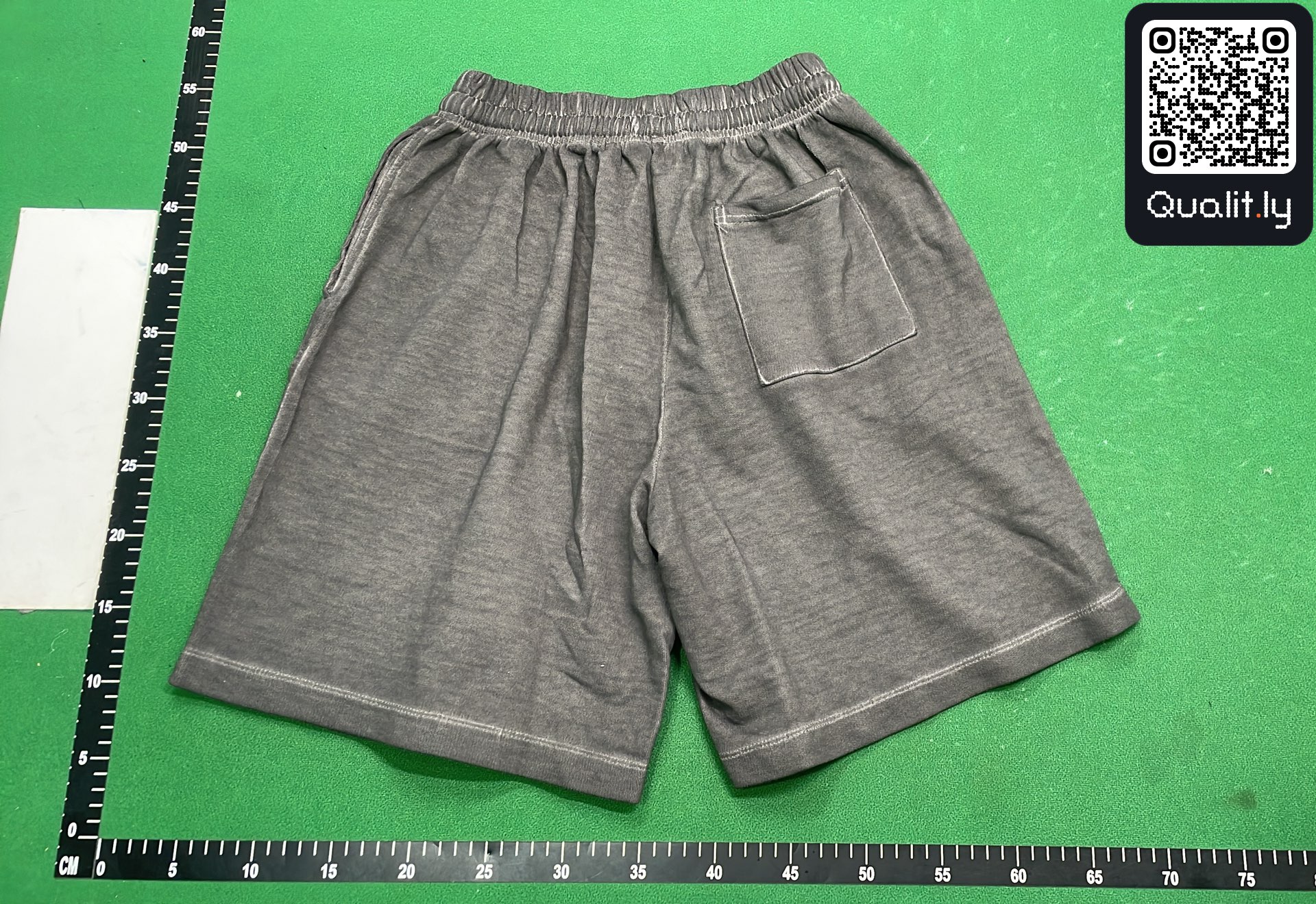 Shorts QC photo 3 of 8