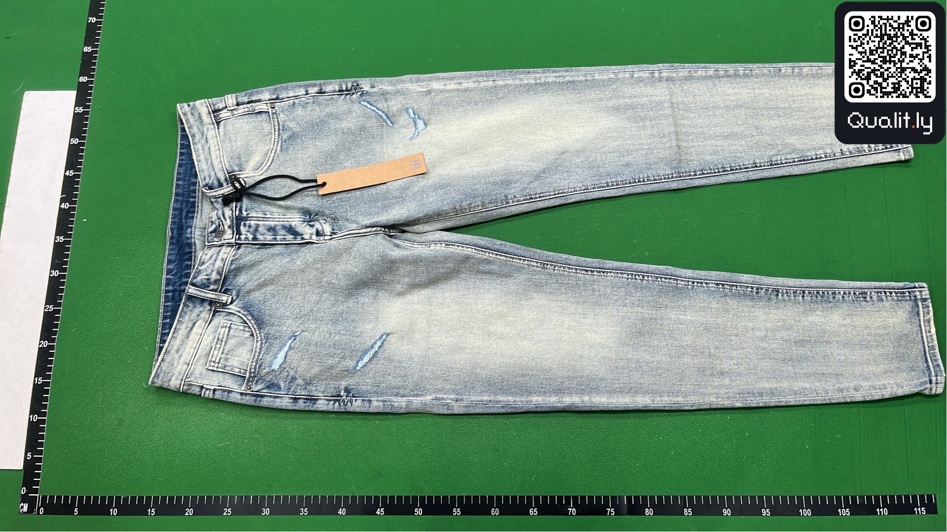 牛仔裤 QC 照片 2 / 8