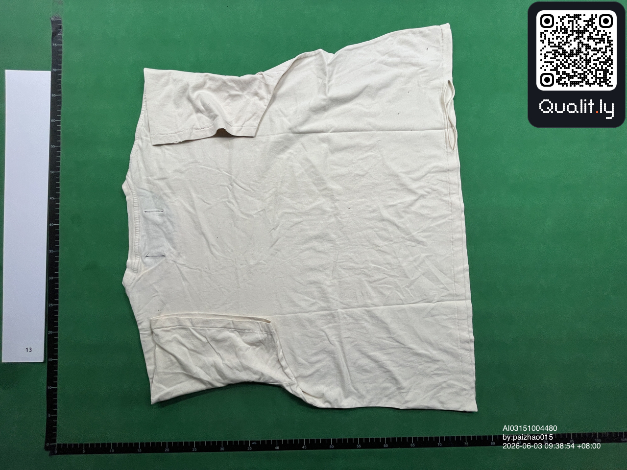 T-shirt — foto QC 3 de 18