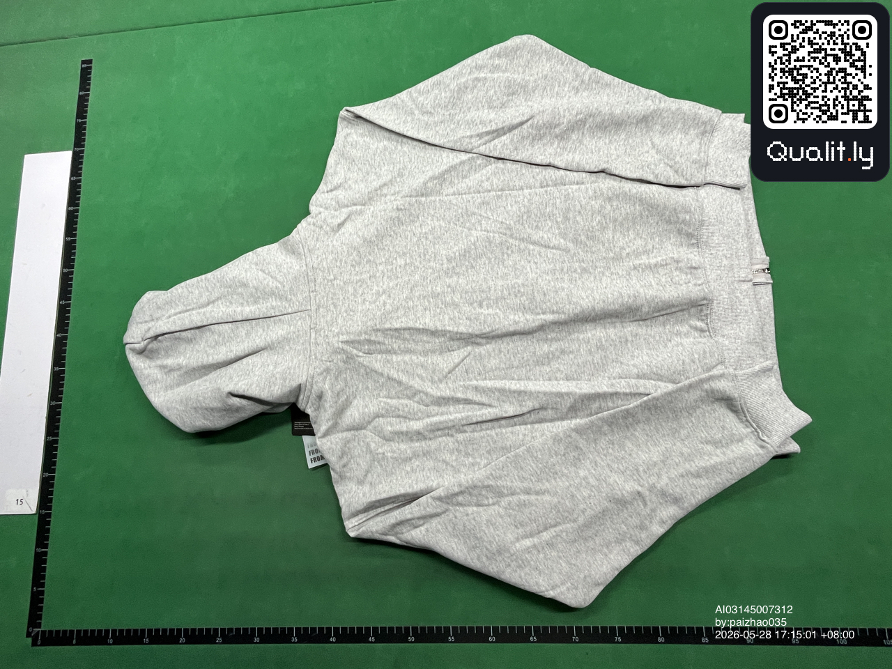 Sweatshirt — QC-foto 2 av 50