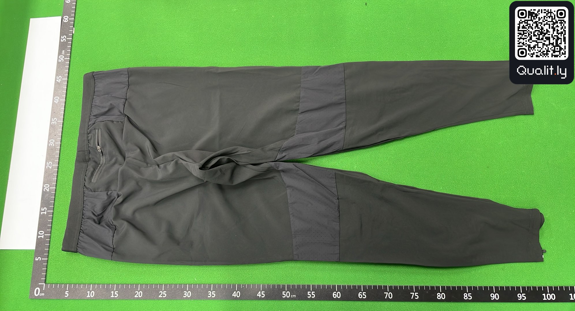 Pantaloni — foto QC 3 di 16