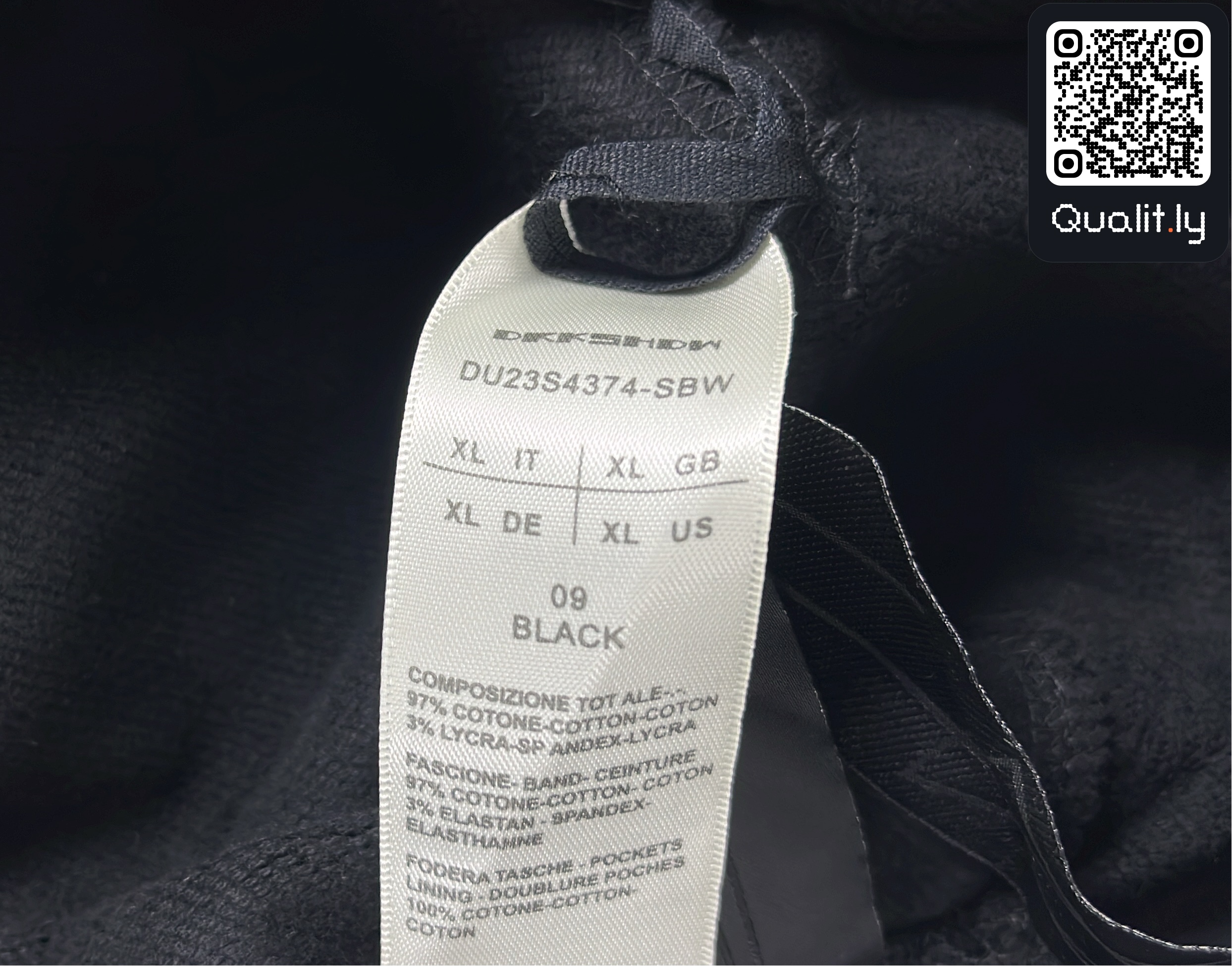 Hoodie QC photo 1 of 15