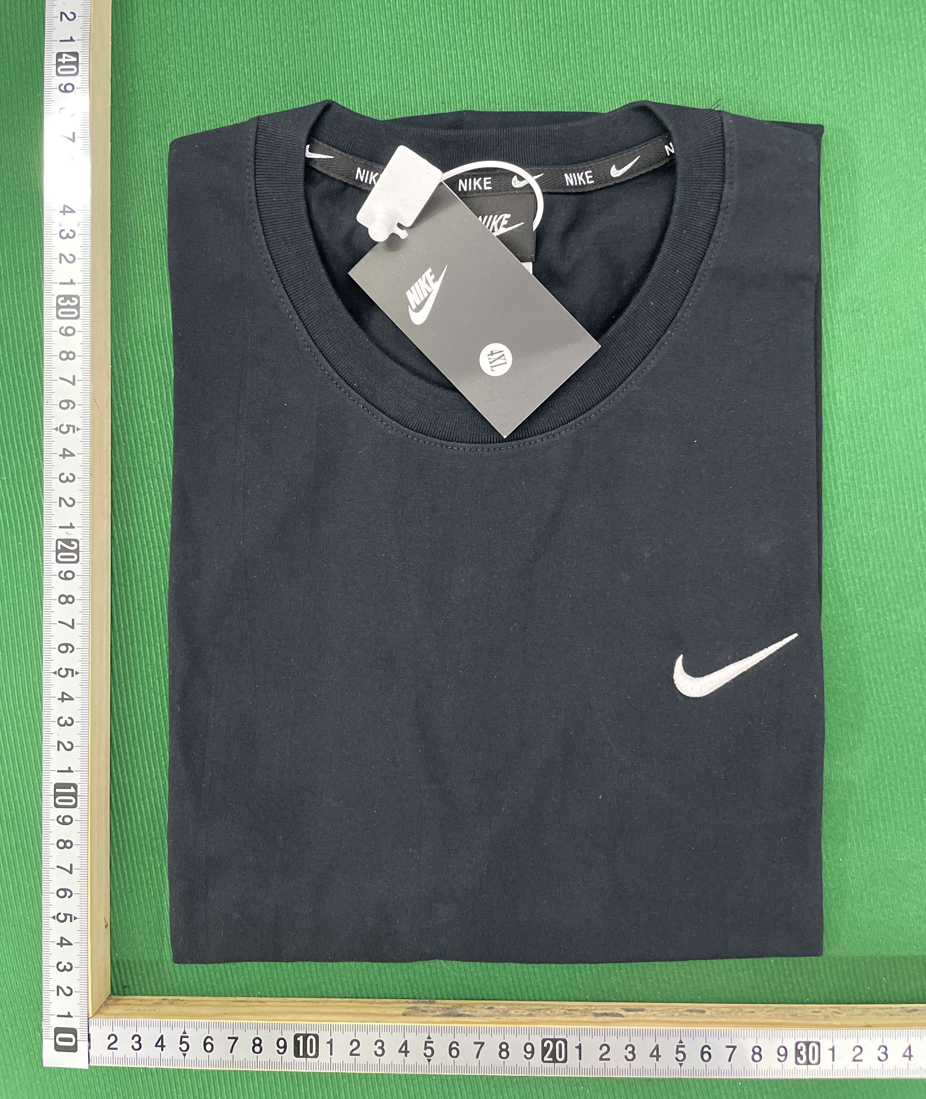 T-shirt — foto QC 1 di 91