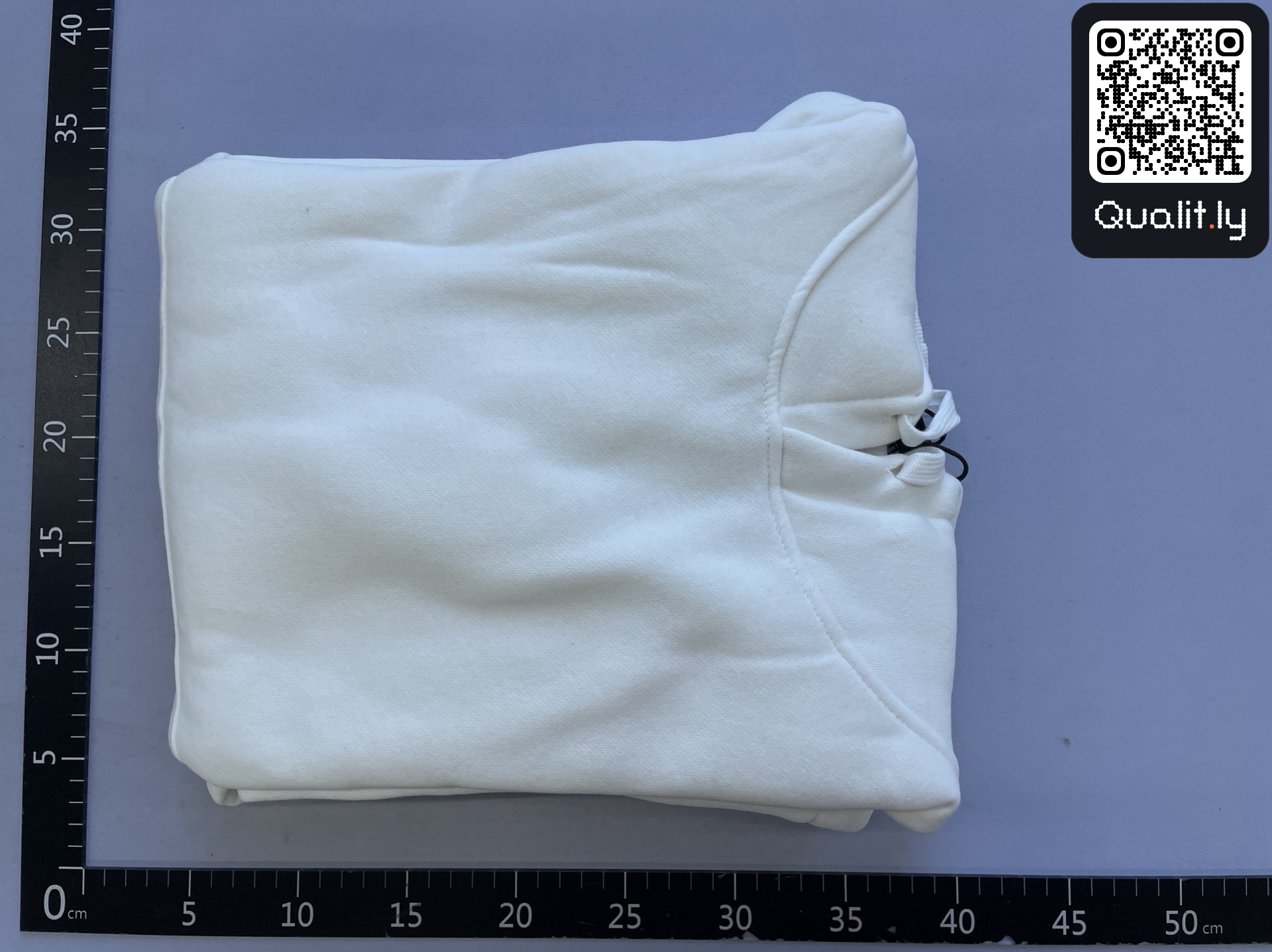 Sweat à capuche — photo QC 1 sur 38