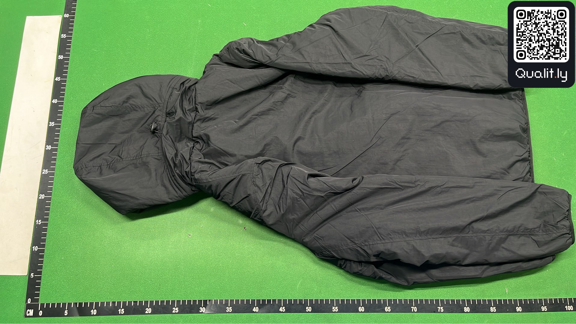 Jacket QC photo 3 of 22